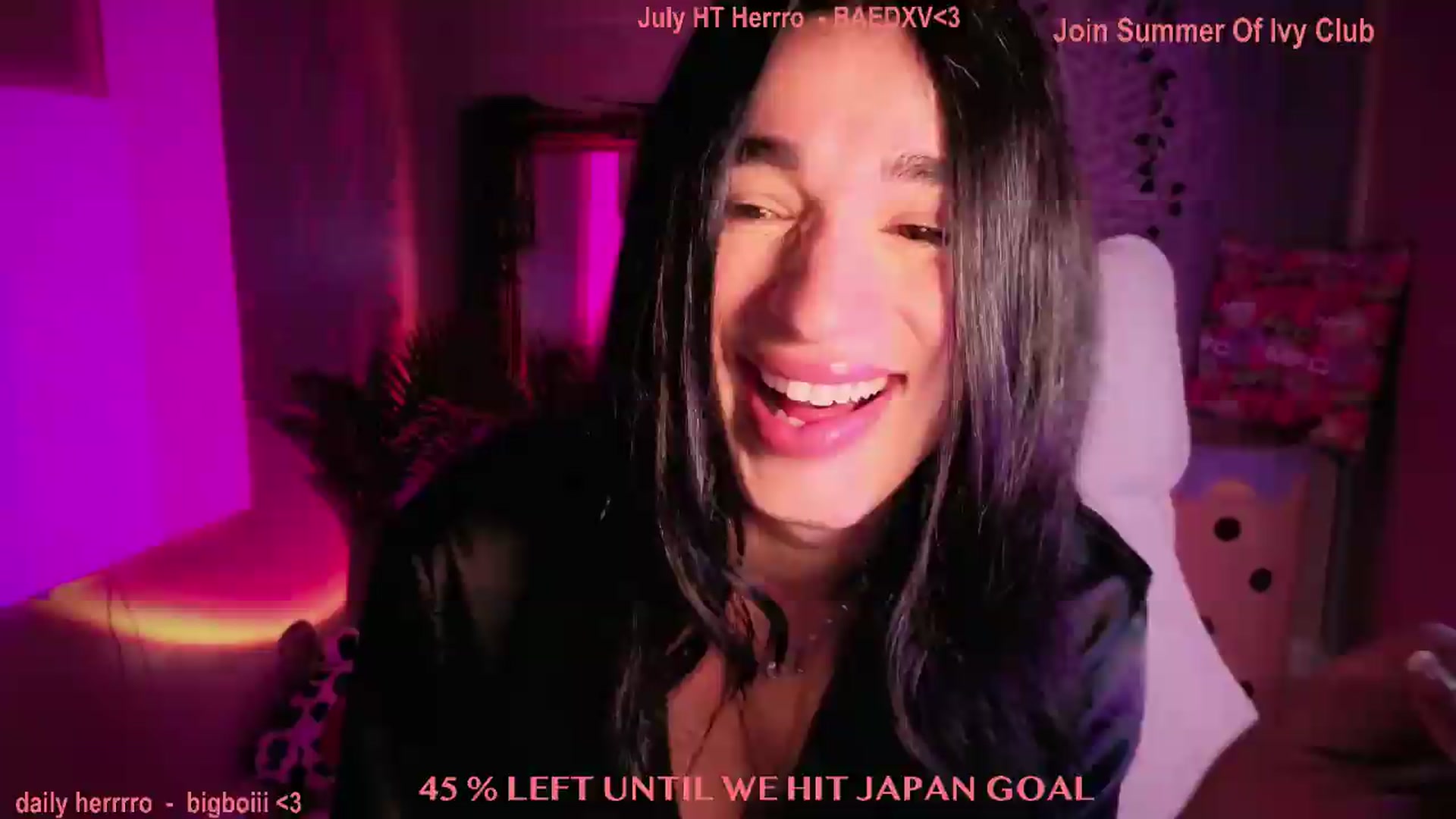 Gallery image thumbnail from Itsivyblue's myfreecams stream on, 07/16/2026, 08:58 image 13 of 20