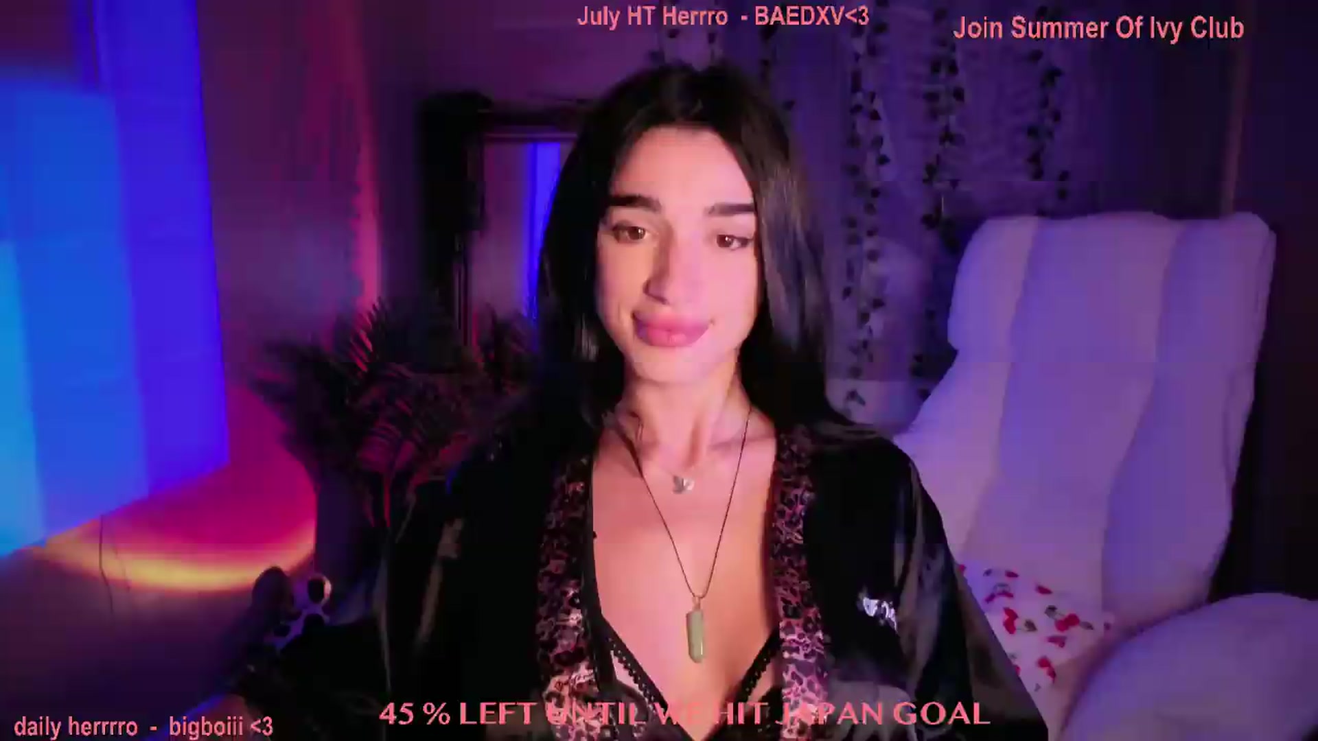 Gallery image thumbnail from Itsivyblue's myfreecams stream on, 07/16/2026, 08:58 image 18 of 20