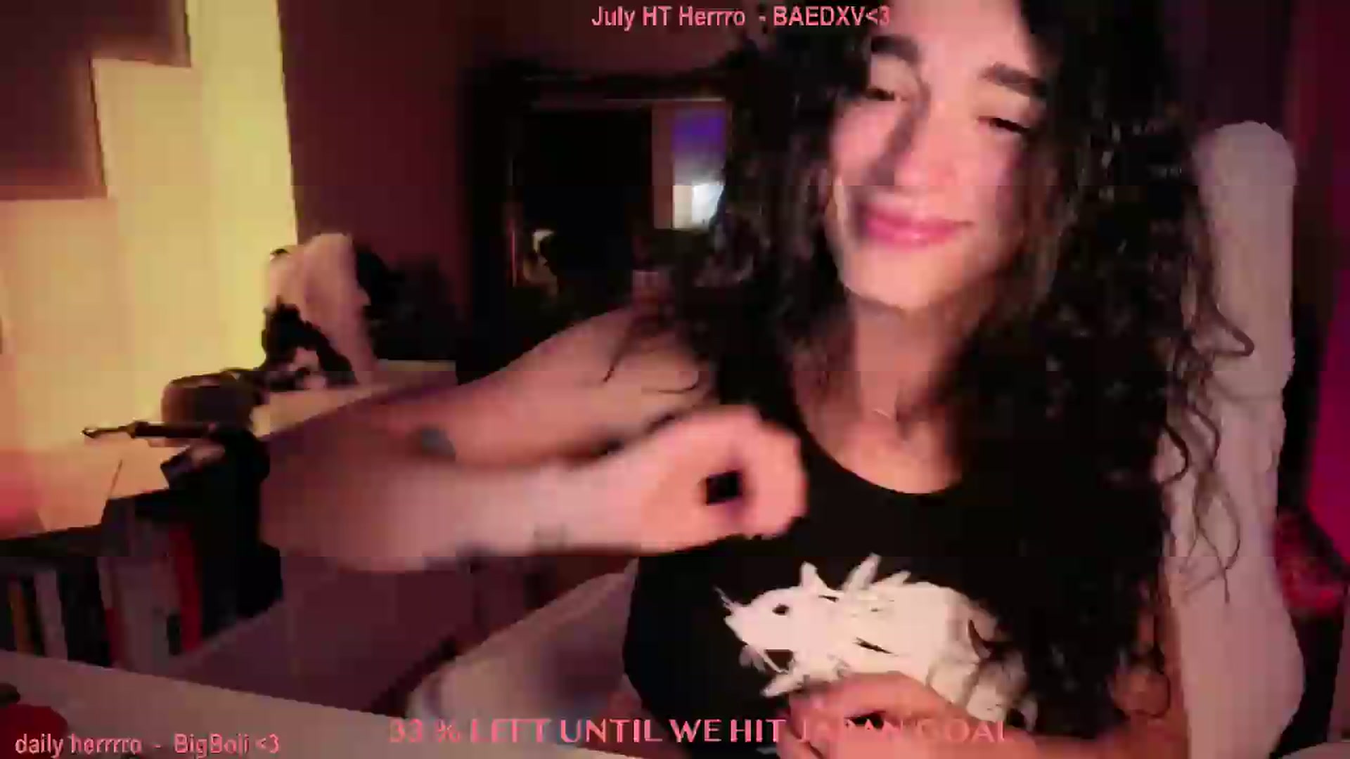 Gallery image thumbnail from Itsivyblue's myfreecams stream on, 07/31/2026, 14:40 image 14 of 20