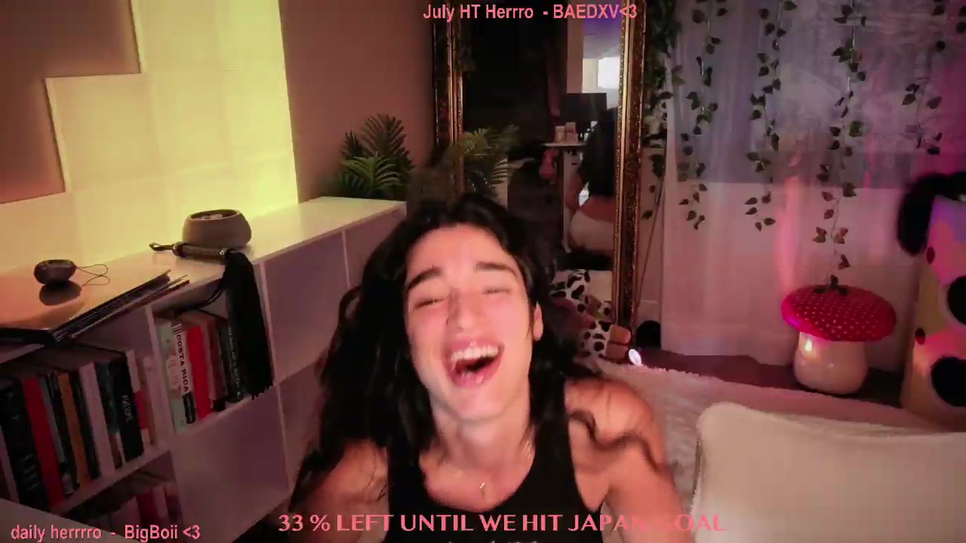 Gallery image thumbnail from Itsivyblue's myfreecams stream on, 07/31/2026, 17:09 image 9 of 20