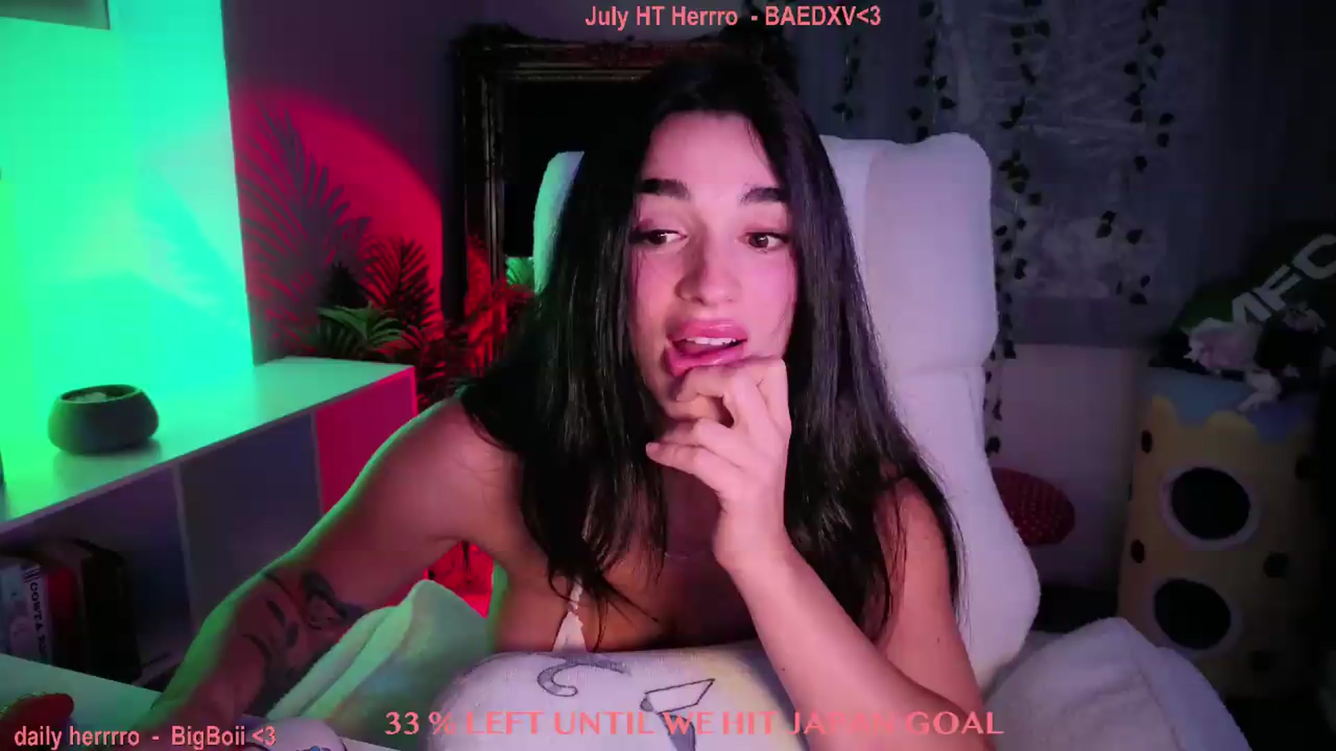 Gallery image thumbnail from Itsivyblue's myfreecams stream on, 08/01/2026, 06:53 image 15 of 20