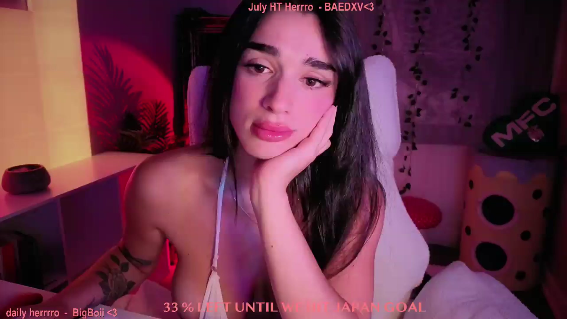 Gallery image thumbnail from Itsivyblue's myfreecams stream on, 08/01/2026, 06:53 image 8 of 20