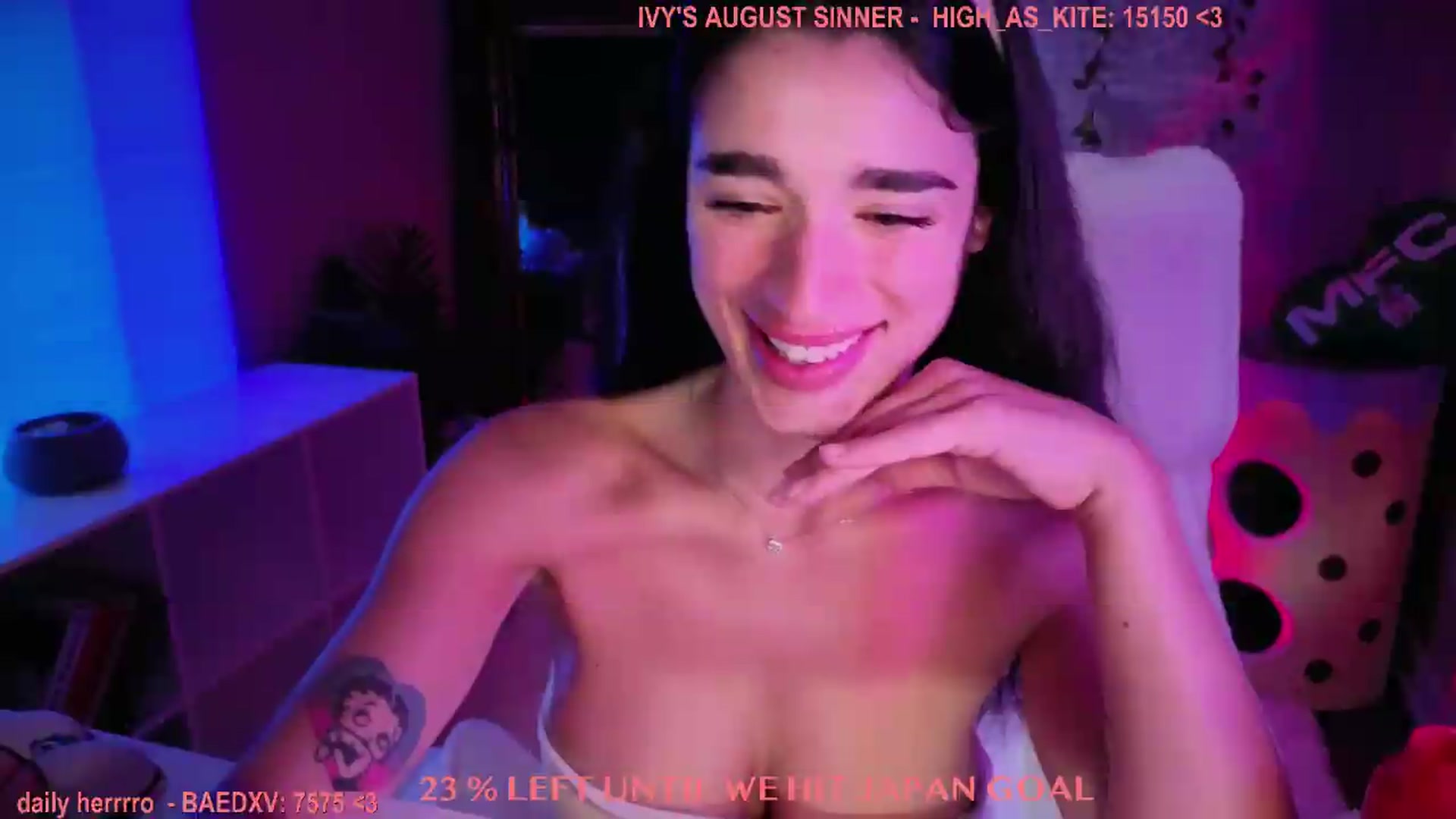 Gallery image thumbnail from Itsivyblue's myfreecams stream on, 08/01/2026, 15:10 image 9 of 20