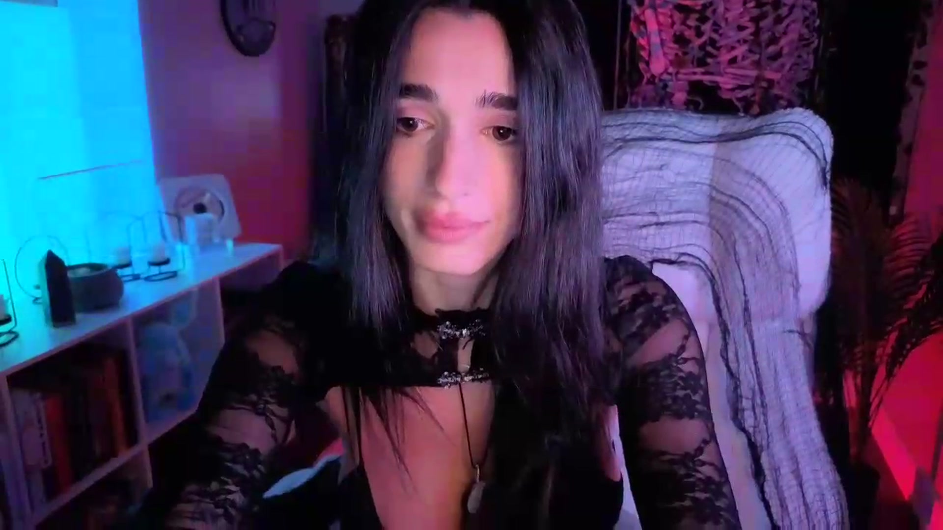 Gallery image thumbnail from Itsivyblue's myfreecams stream on, 08/15/2026, 05:11 image 12 of 20