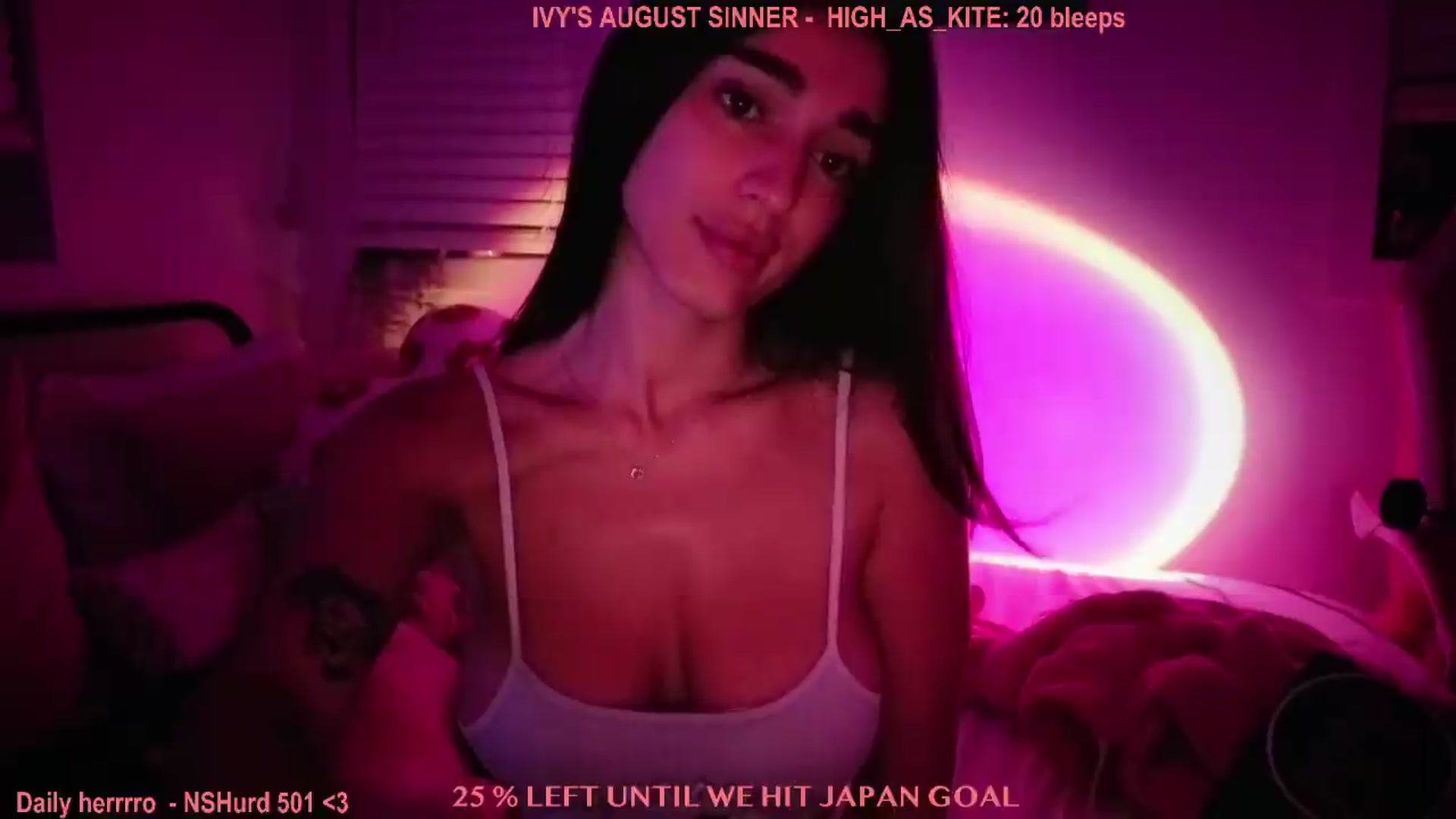 Gallery image thumbnail from Itsivyblue's myfreecams stream on, 08/26/2026, 10:00 image 9 of 20
