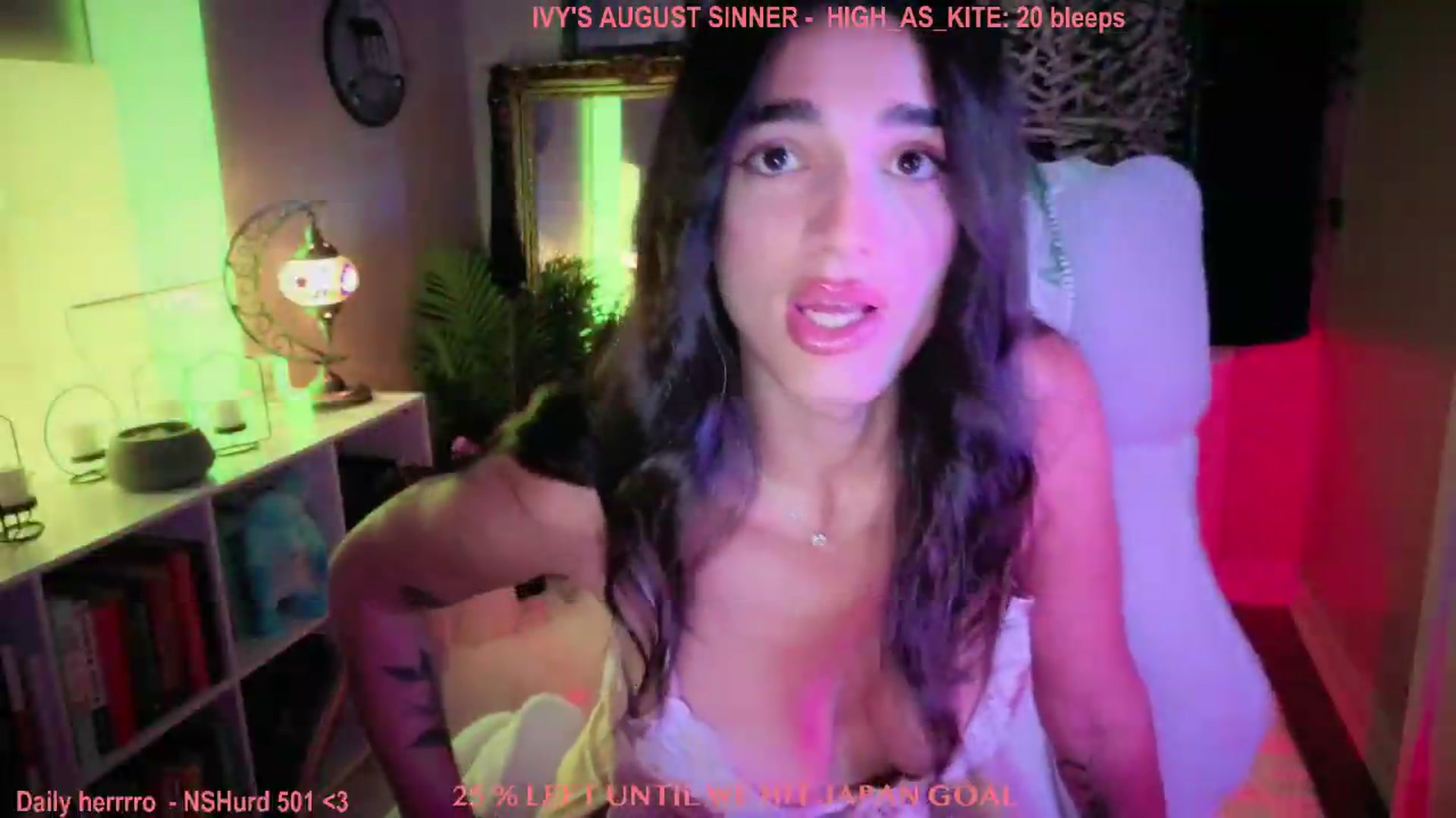 Gallery image thumbnail from Itsivyblue's myfreecams stream on, 08/28/2026, 09:34 image 6 of 20