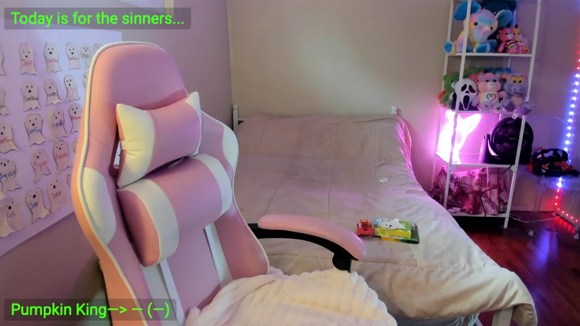 Gallery image thumbnail from Itslaurenxo's myfreecams stream on, 10/23/2025, 19:50 image 1 of 20