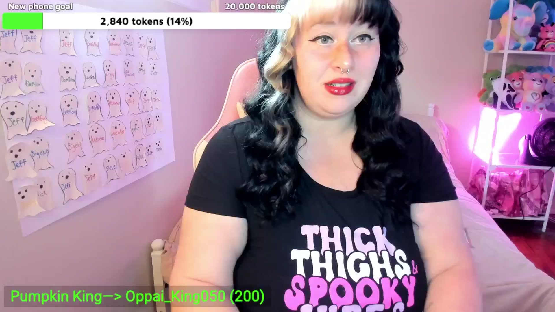 Gallery image thumbnail from Itslaurenxo's myfreecams stream on, 10/24/2025, 17:57 image 9 of 20