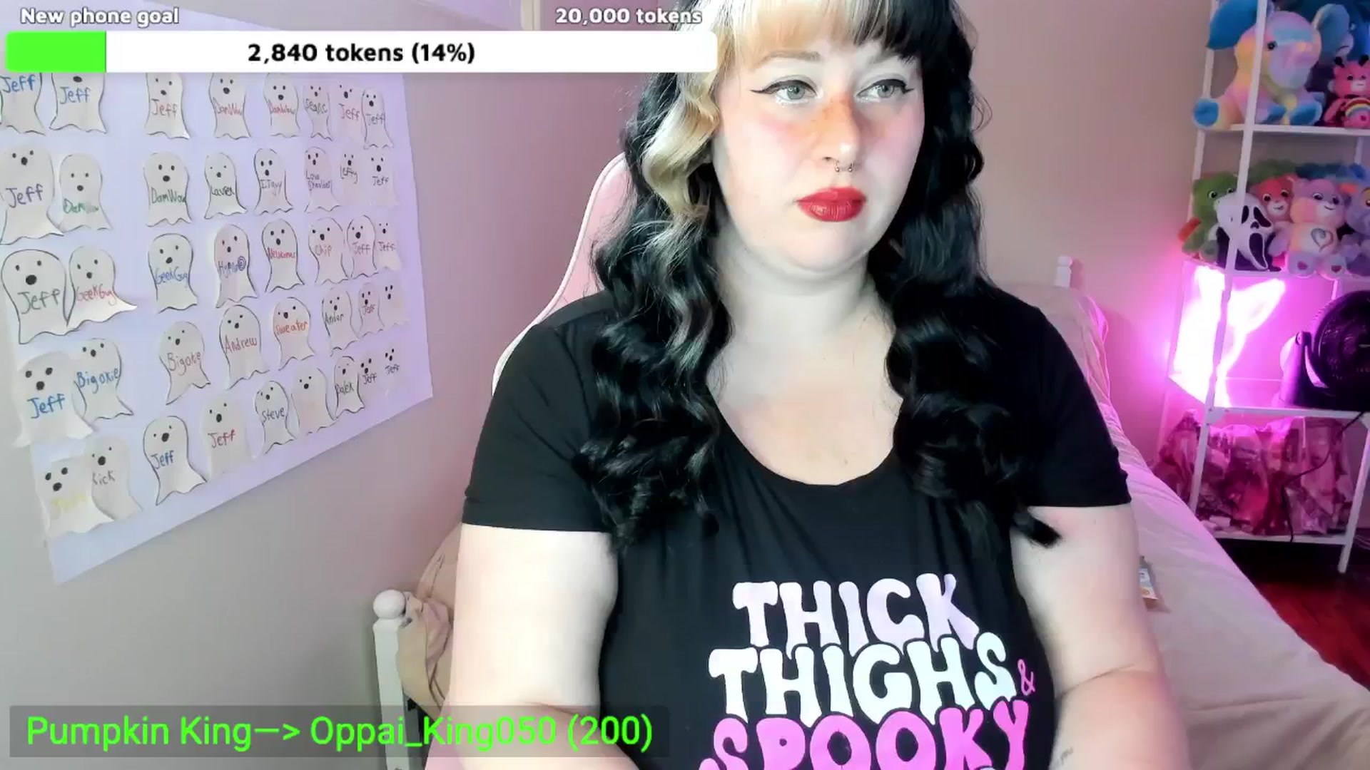 Gallery image thumbnail from Itslaurenxo's myfreecams stream on, 10/24/2025, 17:57 image 12 of 20