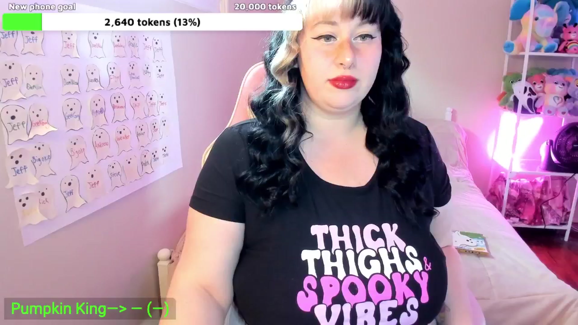 Gallery image thumbnail from Itslaurenxo's myfreecams stream on, 10/24/2025, 17:57 image 6 of 20