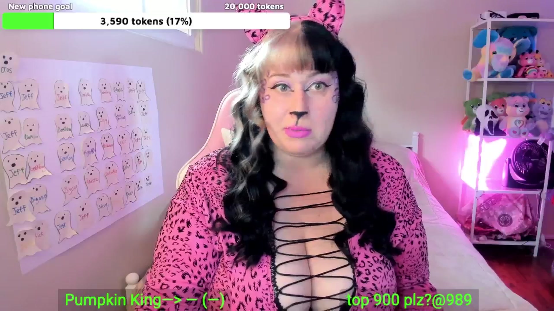 Gallery image thumbnail from Itslaurenxo's myfreecams stream on, 10/30/2025, 18:30 image 9 of 20