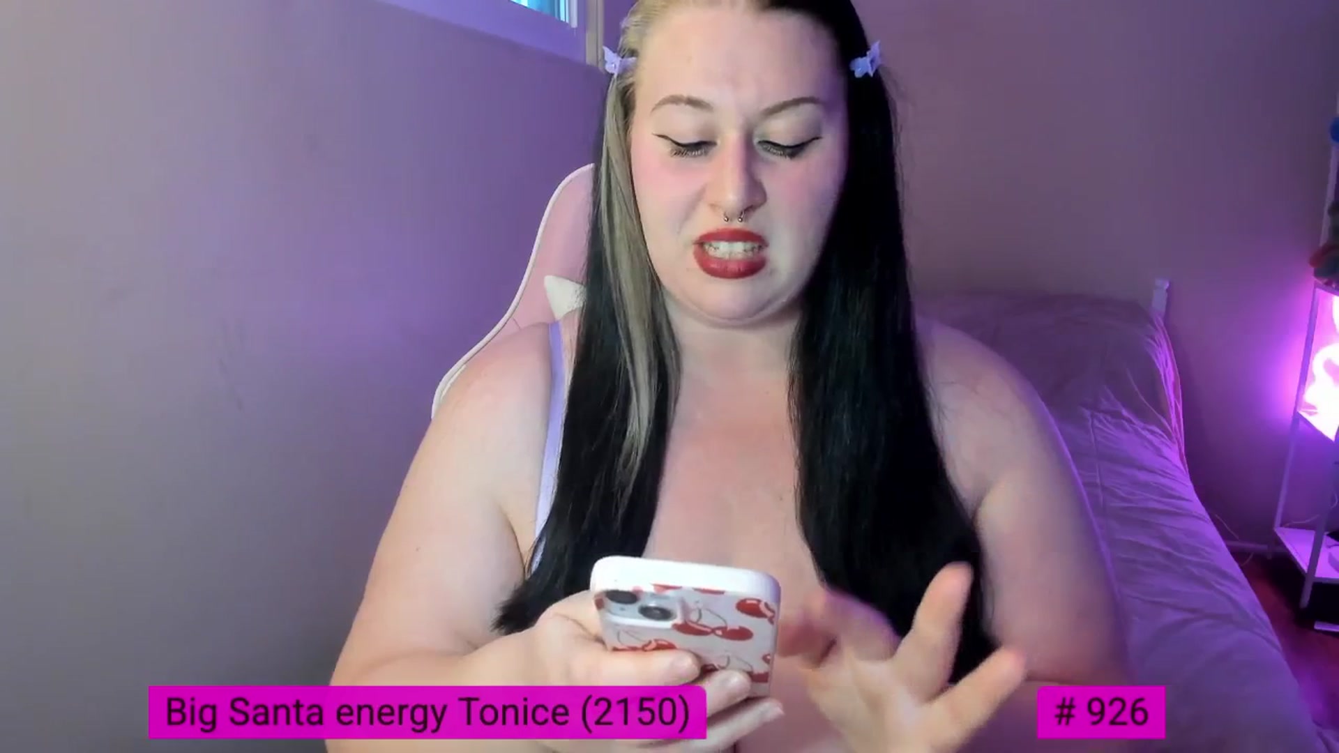 Gallery image thumbnail from Itslaurenxo's myfreecams stream on, 12/03/2025, 22:07 image 7 of 20
