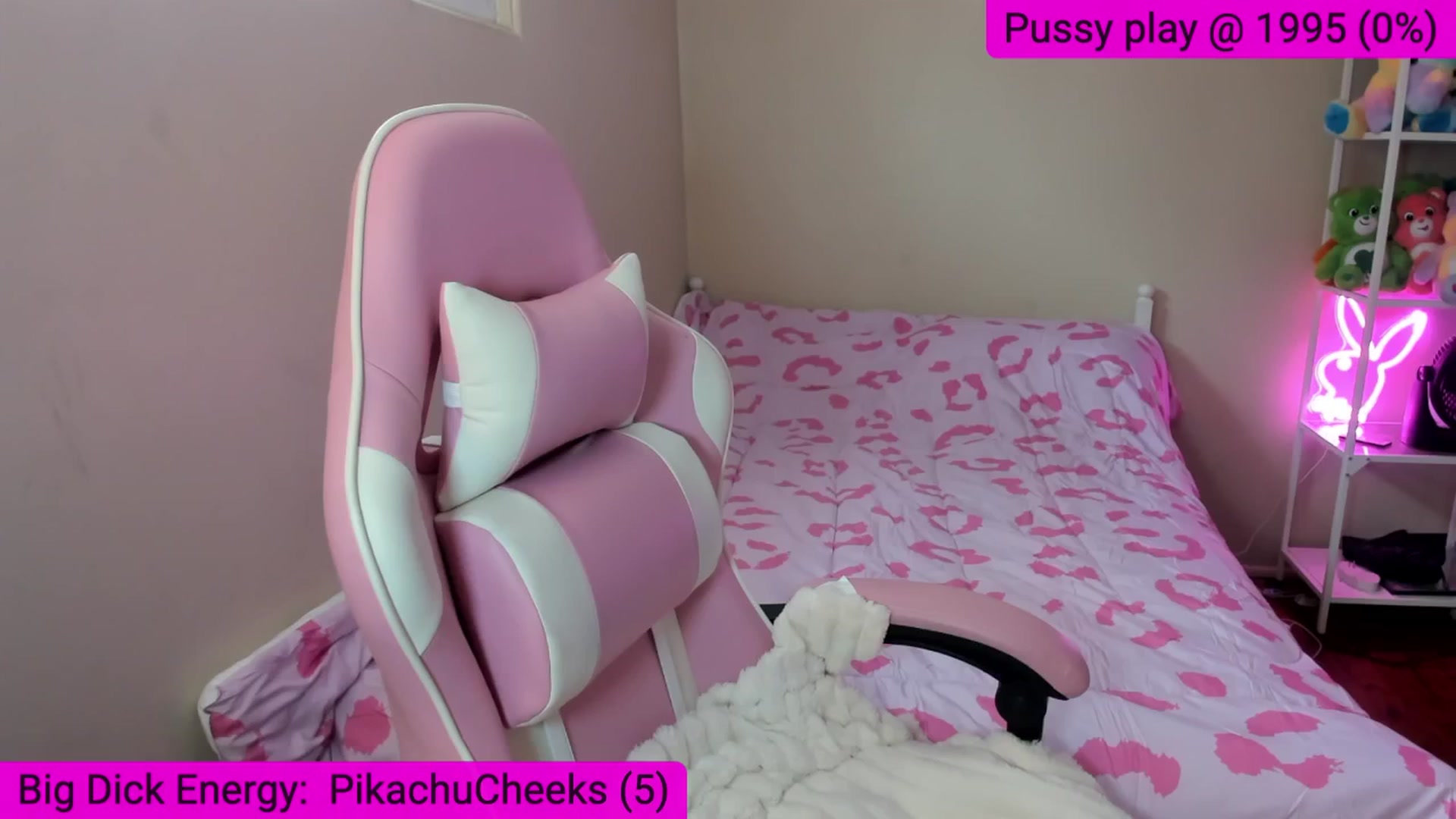 Gallery image thumbnail from Itslaurenxo's myfreecams stream on, 01/28/2026, 21:17 image 2 of 20