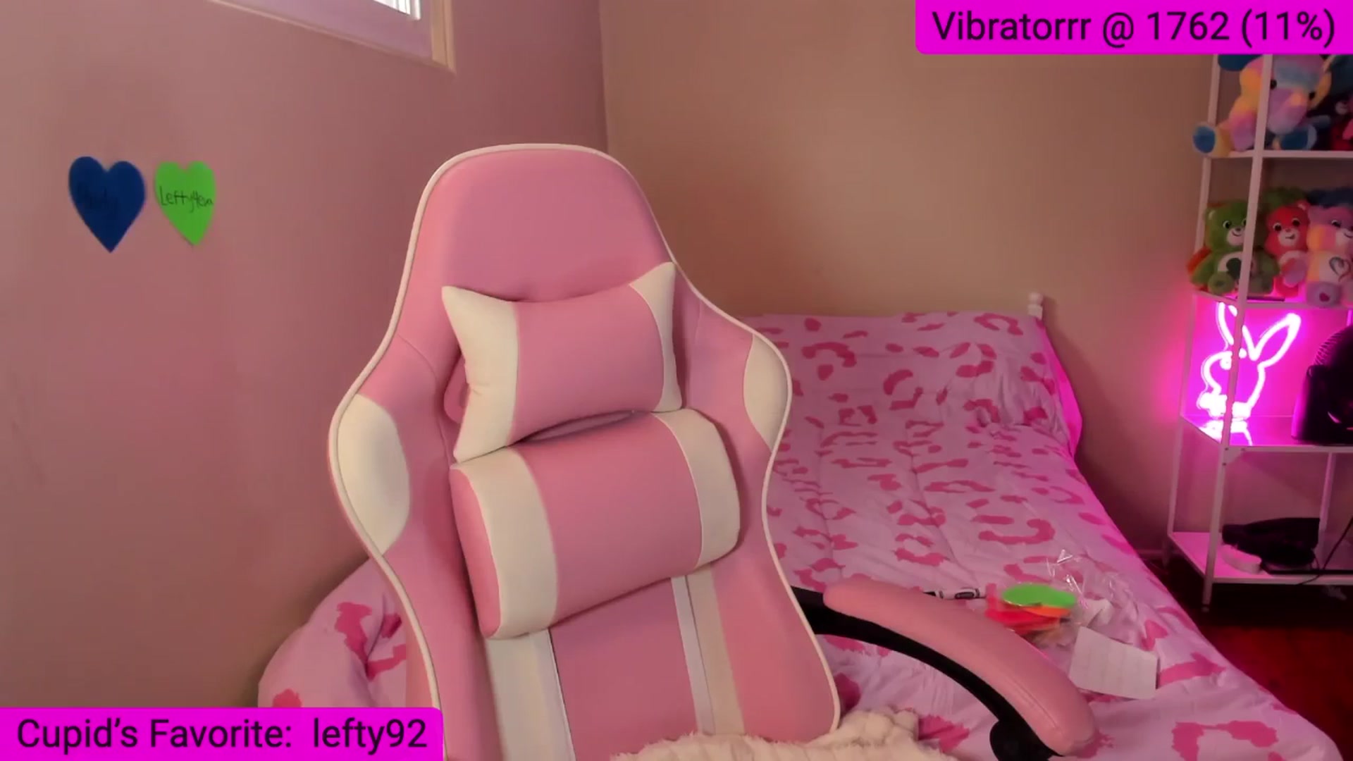 Gallery image thumbnail from Itslaurenxo's myfreecams stream on, 02/06/2026, 19:12 image 18 of 20
