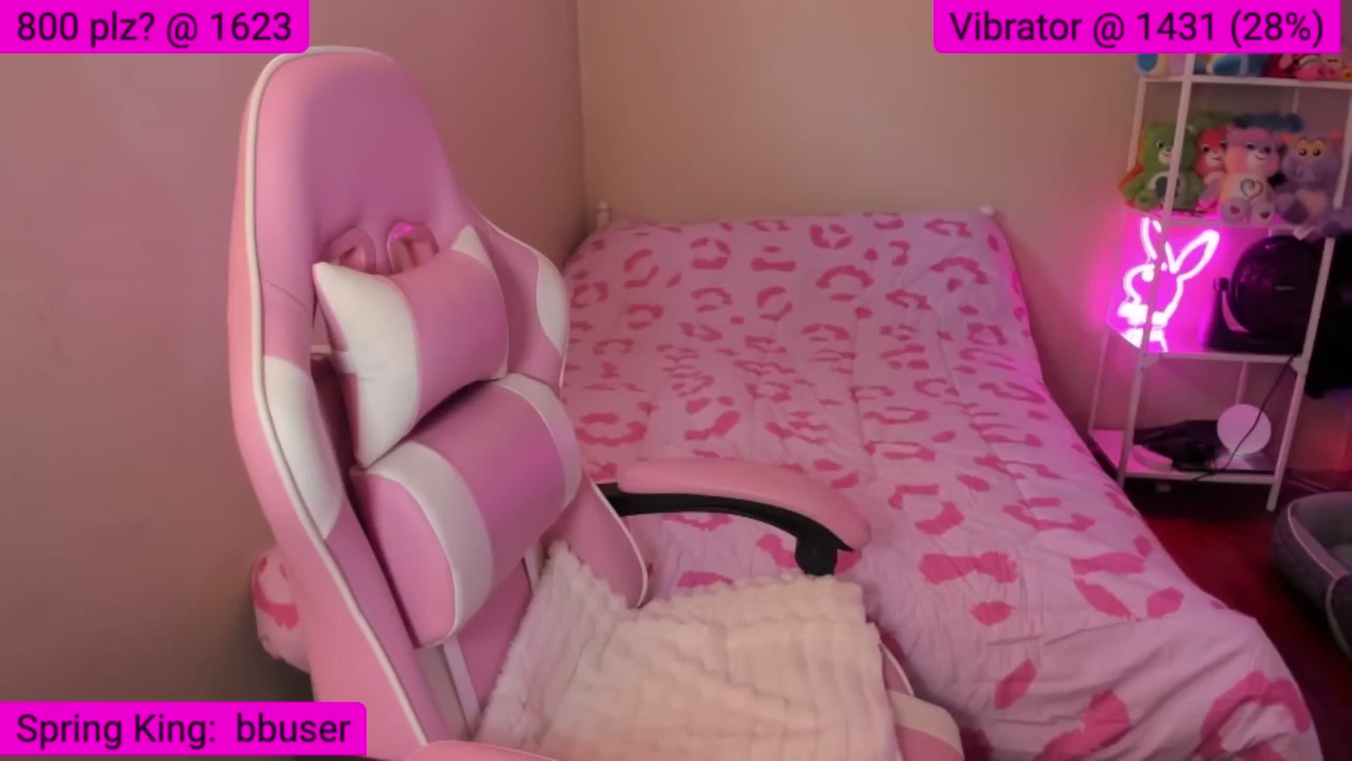 Gallery image thumbnail from Itslaurenxo's myfreecams stream on, 04/03/2026, 20:19 image 17 of 20