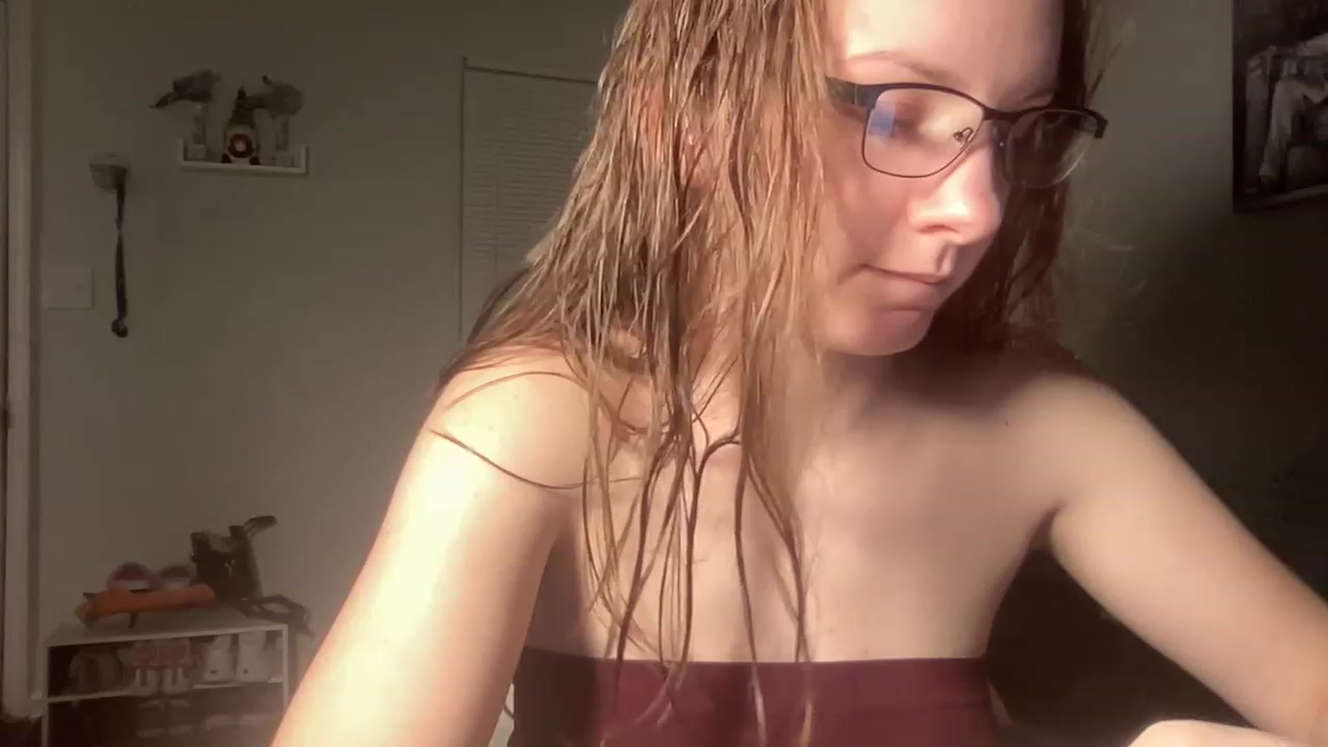 Gallery image thumbnail from Itslizzy22's myfreecams stream on, 12/26/2022, 03:56 image 6 of 20