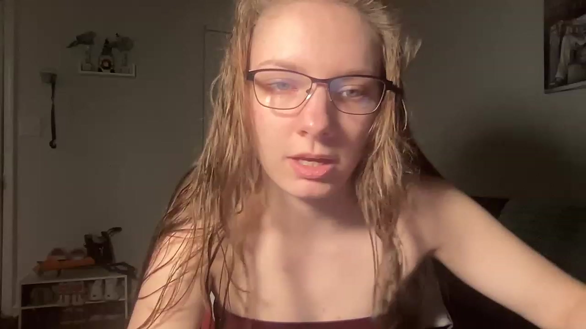 Gallery image thumbnail from Itslizzy22's myfreecams stream on, 12/26/2022, 03:56 image 5 of 20