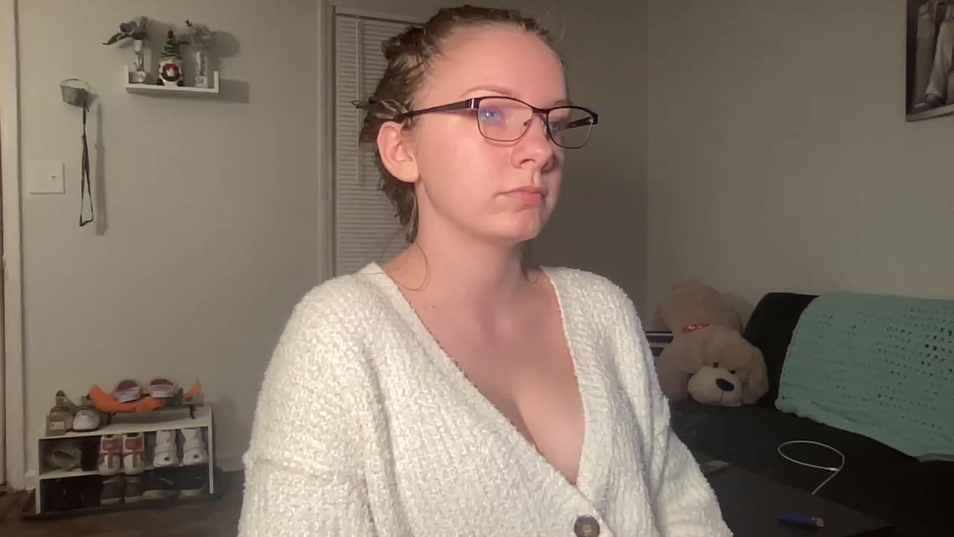 Gallery image thumbnail from Itslizzy22's myfreecams stream on, 01/03/2023, 04:39 image 7 of 20