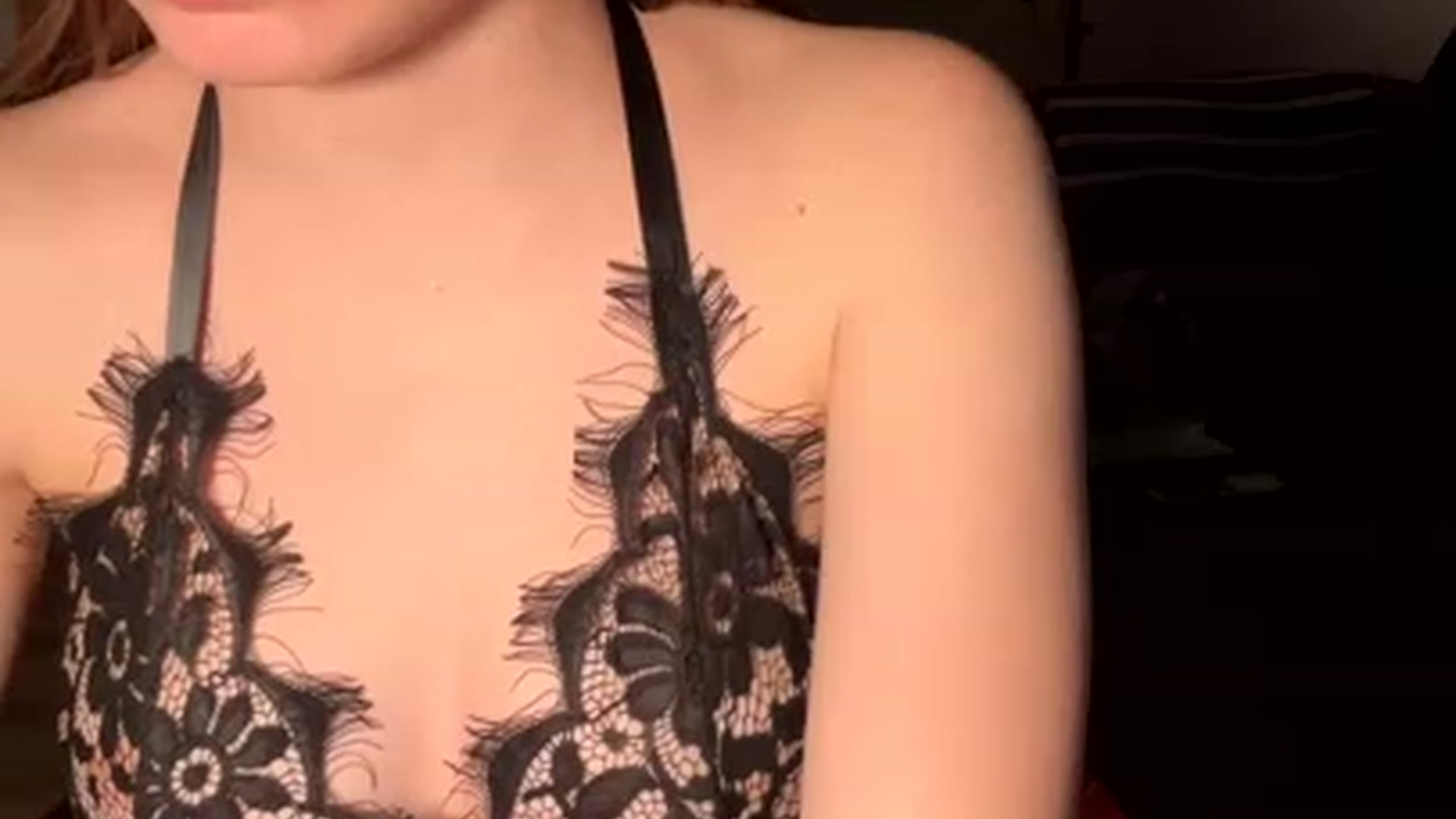Gallery image thumbnail from Itslizzy22's myfreecams stream on, 02/13/2023, 03:11 image 19 of 20