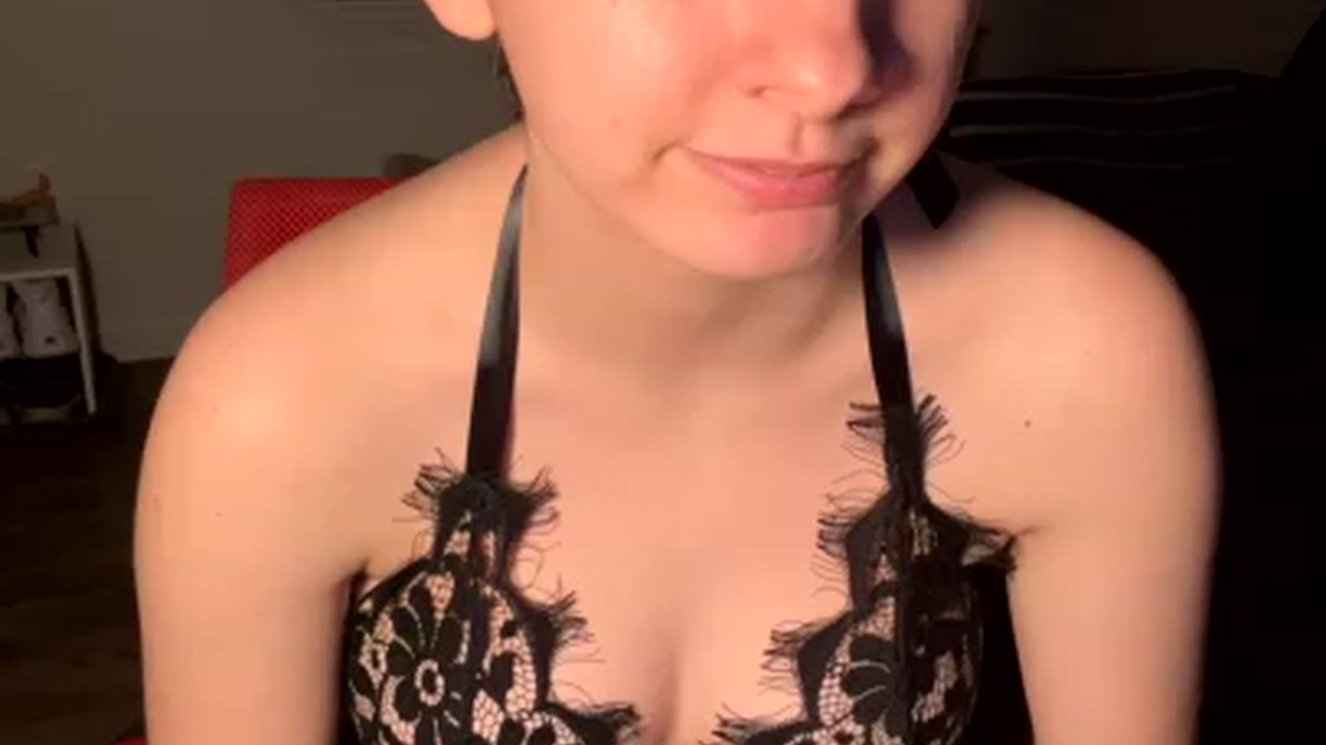 Gallery image thumbnail from Itslizzy22's myfreecams stream on, 02/13/2023, 05:09 image 4 of 20