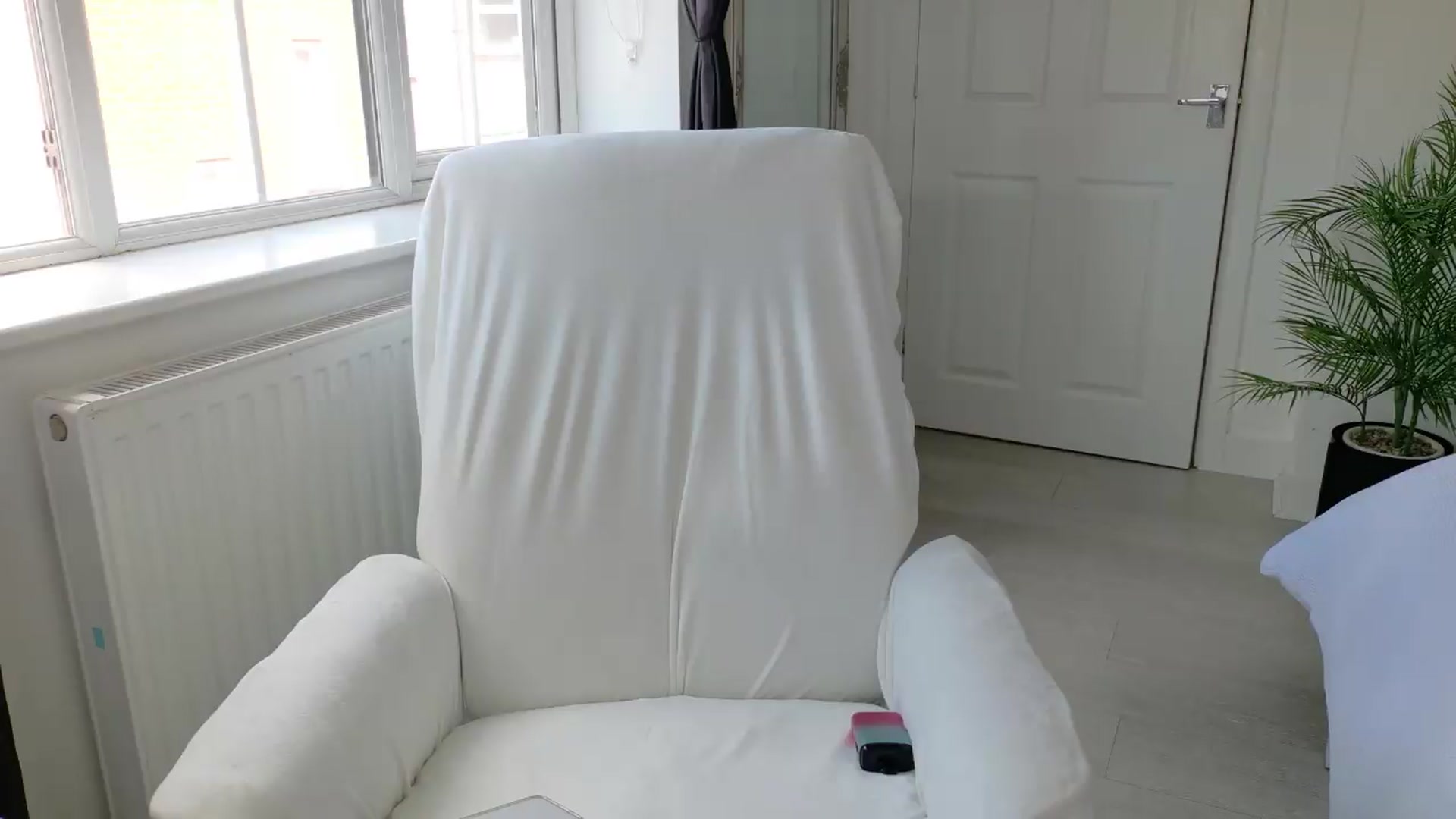 Gallery image thumbnail from Itsmissalex's myfreecams stream on, 08/07/2026, 14:11 image 4 of 20