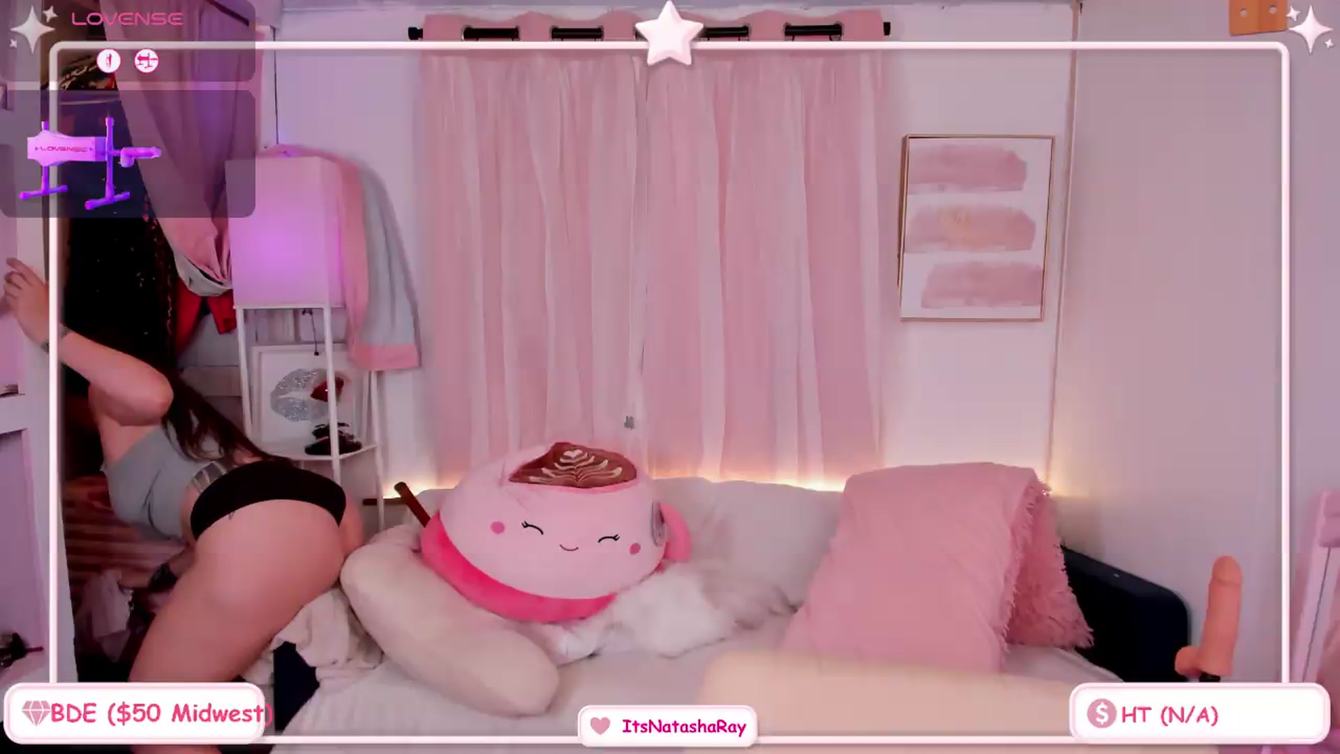 Gallery image thumbnail from Itsnatasharay's myfreecams stream on, 06/09/2026, 18:17 image 3 of 20