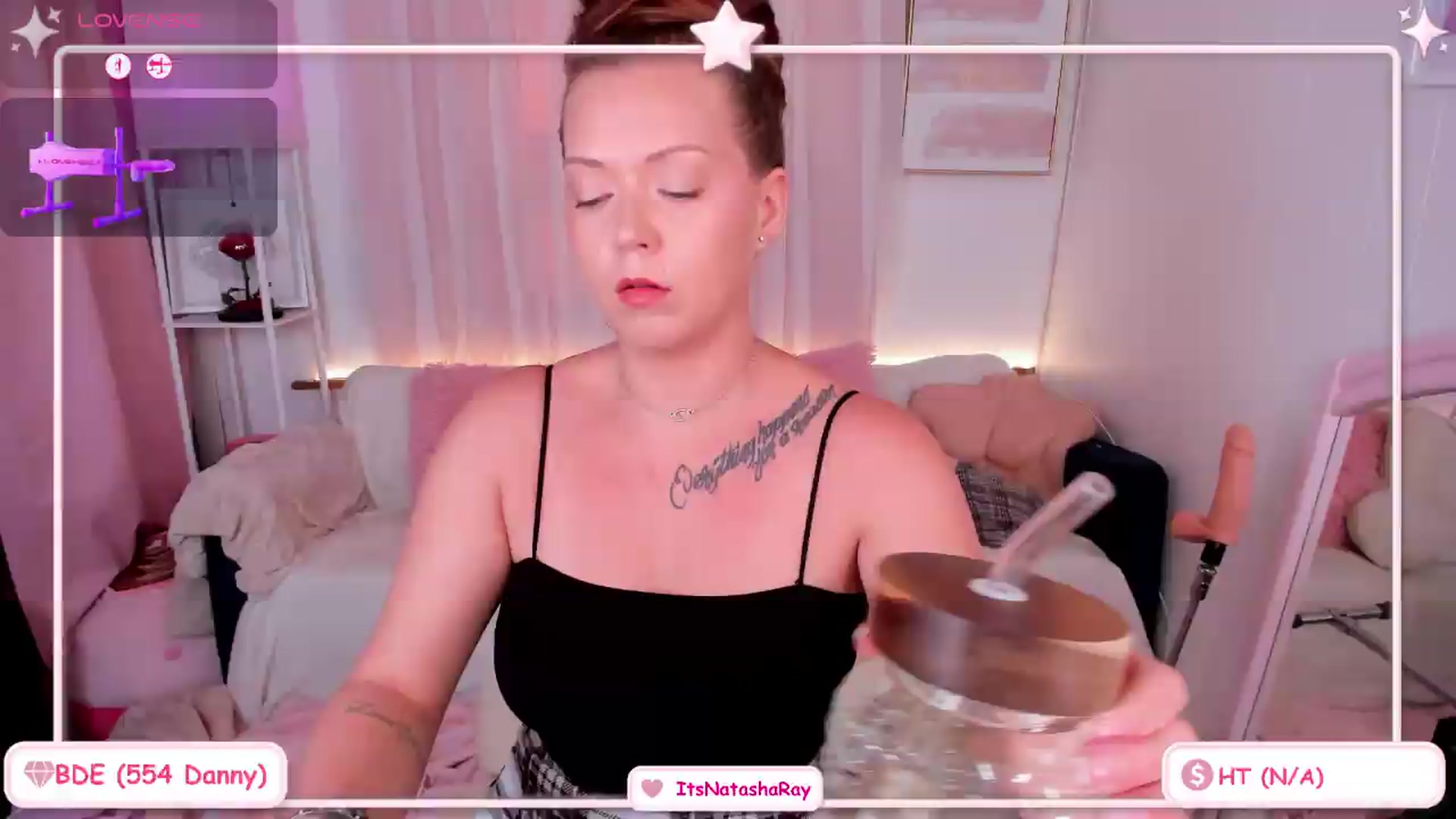Gallery image thumbnail from Itsnatasharay's myfreecams stream on, 07/09/2026, 21:29 image 1 of 20