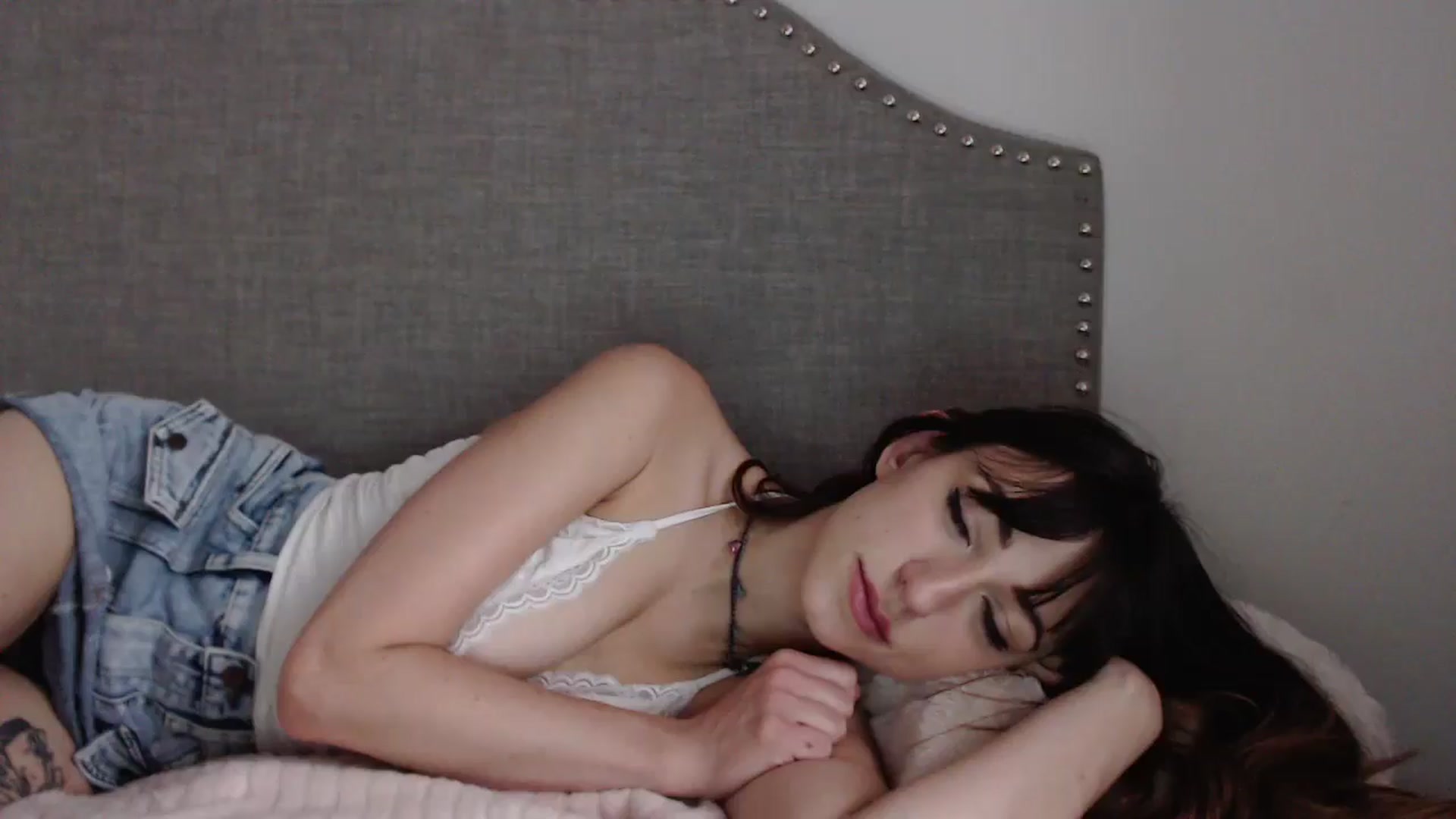 Gallery image thumbnail from IvieRose's myfreecams stream on, 07/12/2024, 24:57 image 11 of 20