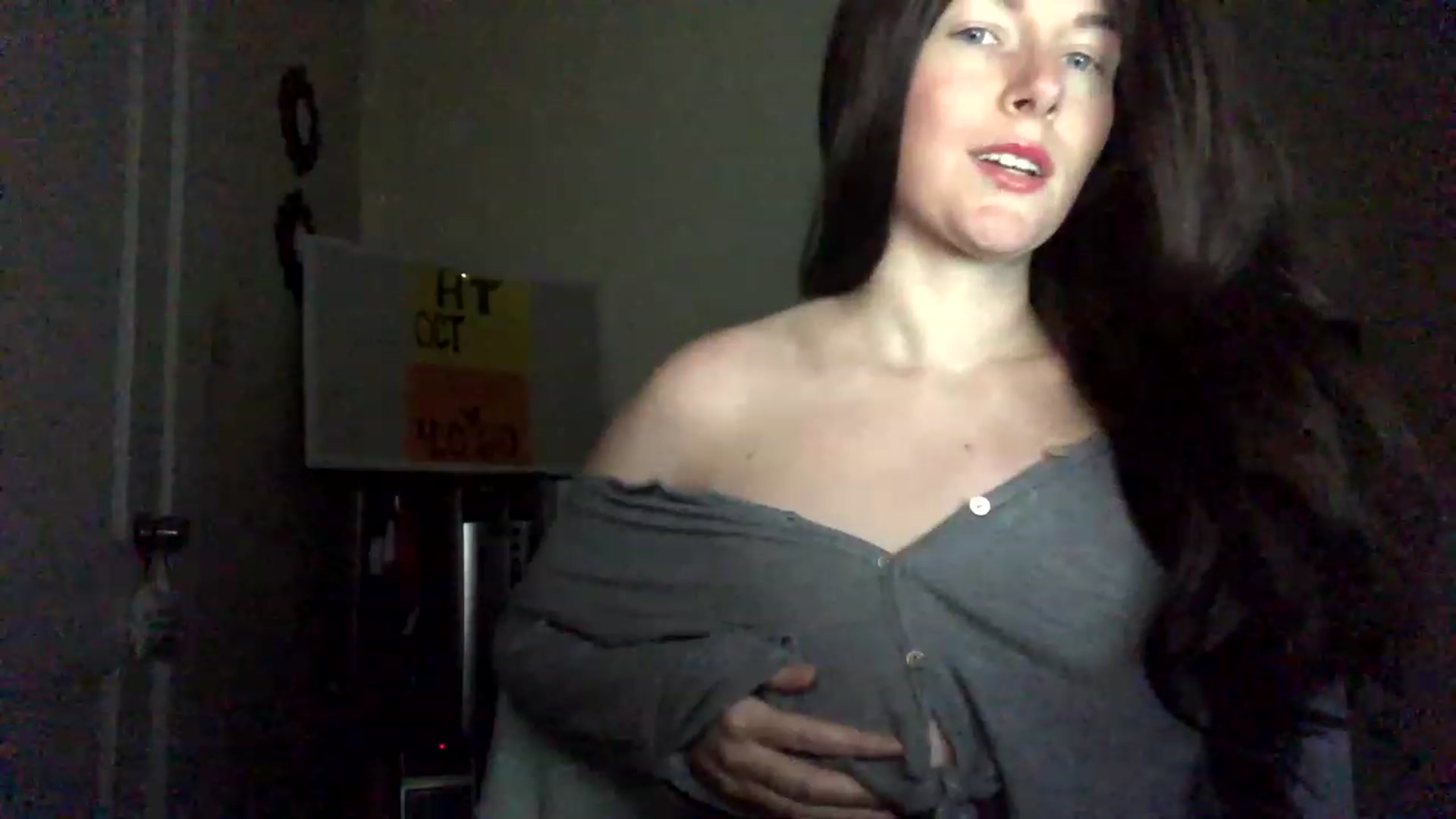 Gallery image thumbnail from IvoryGrey's myfreecams stream on, 11/21/2022, 08:04 image 5 of 20