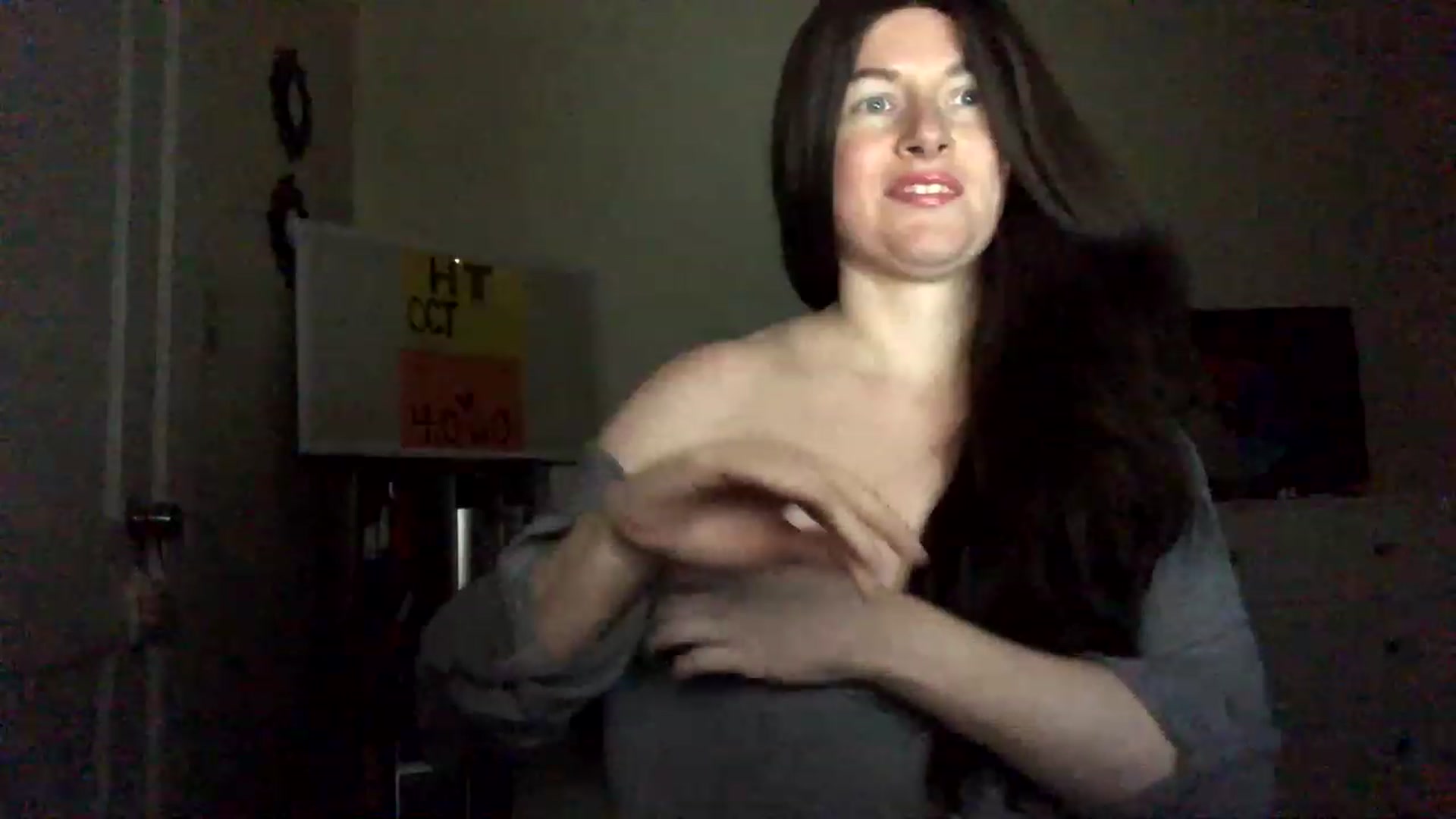 Gallery image thumbnail from IvoryGrey's myfreecams stream on, 11/21/2022, 08:04 image 19 of 20