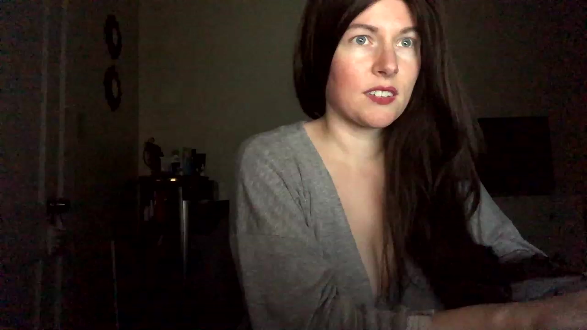 Gallery image thumbnail from IvoryGrey's myfreecams stream on, 12/02/2022, 09:10 image 17 of 20