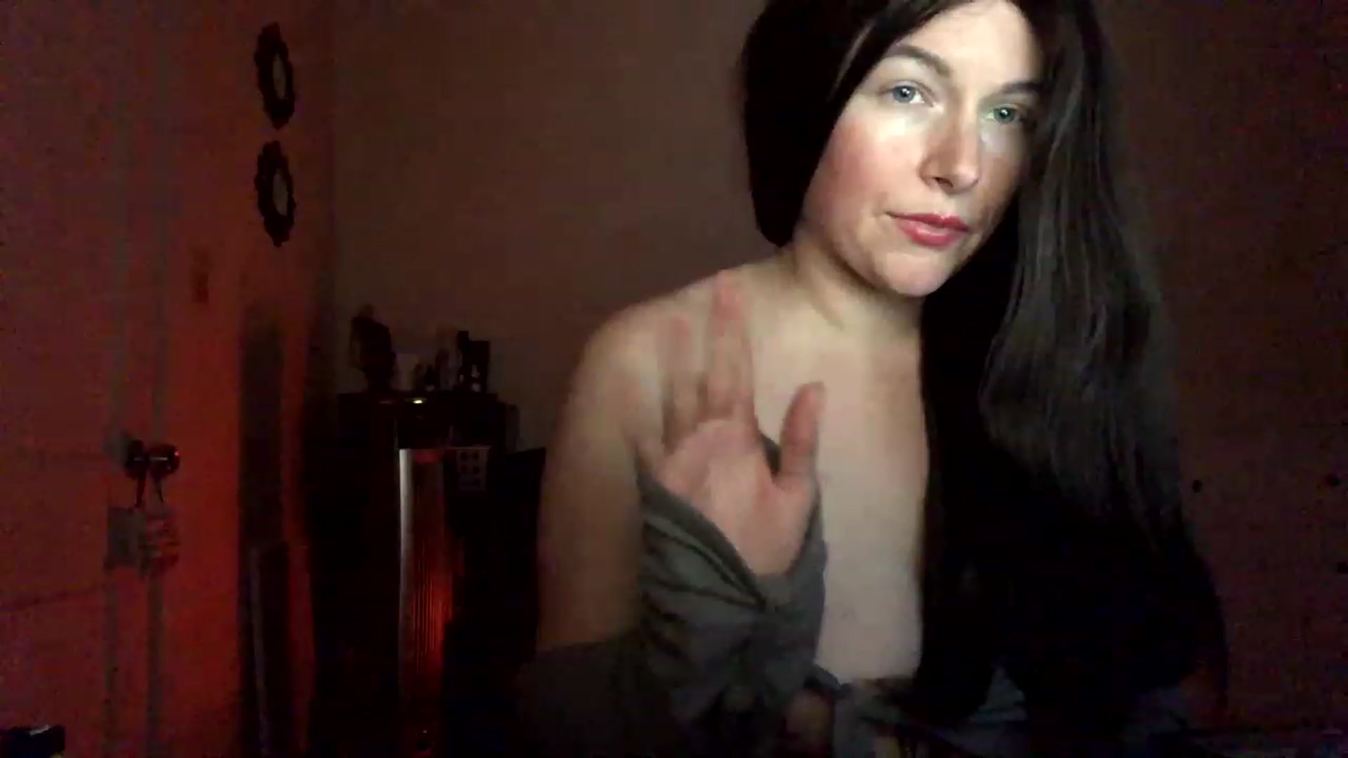 Gallery image thumbnail from IvoryGrey's myfreecams stream on, 12/27/2022, 08:17 image 7 of 20