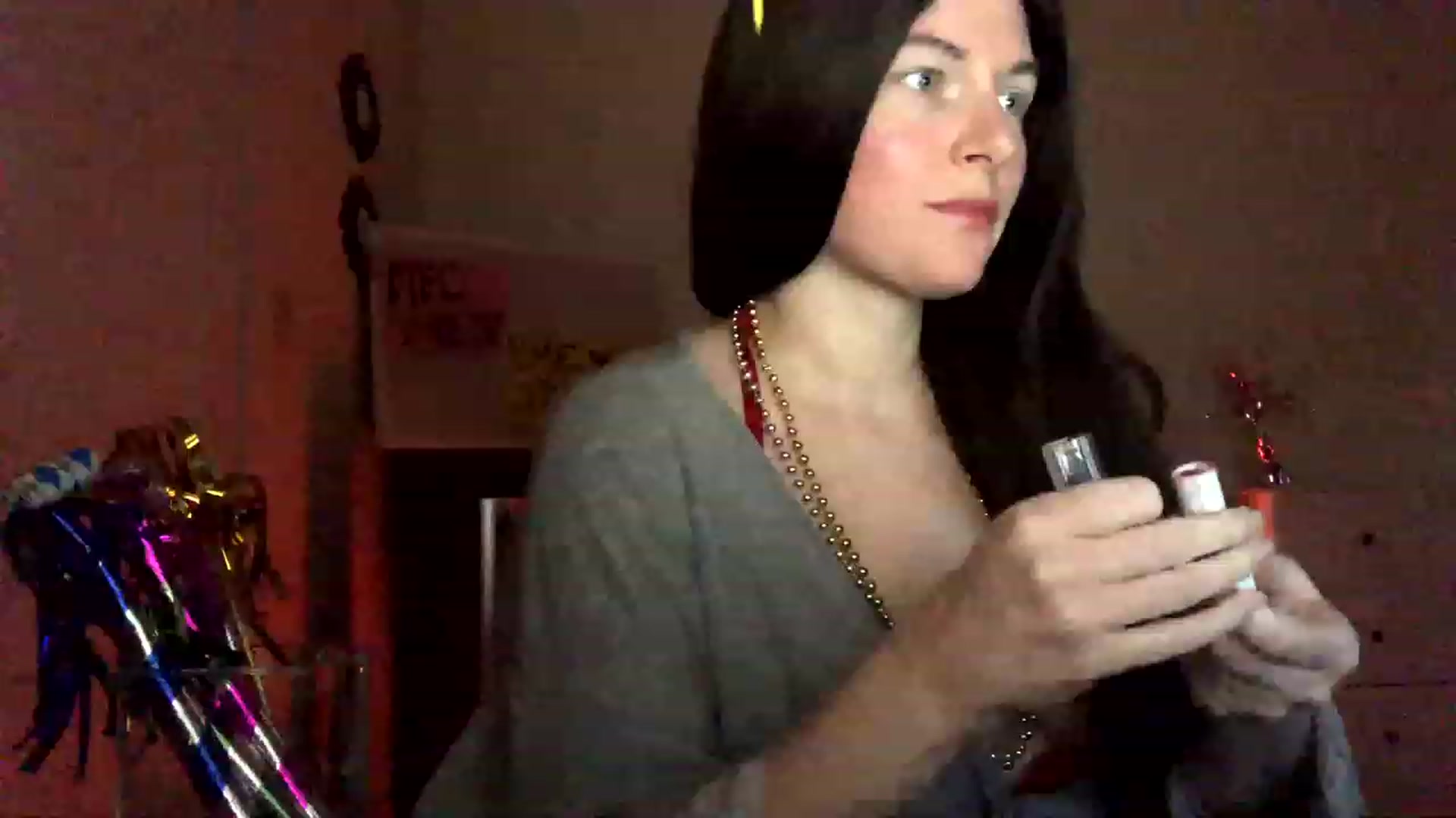 Gallery image thumbnail from IvoryGrey's myfreecams stream on, 12/31/2022, 22:13 image 13 of 20