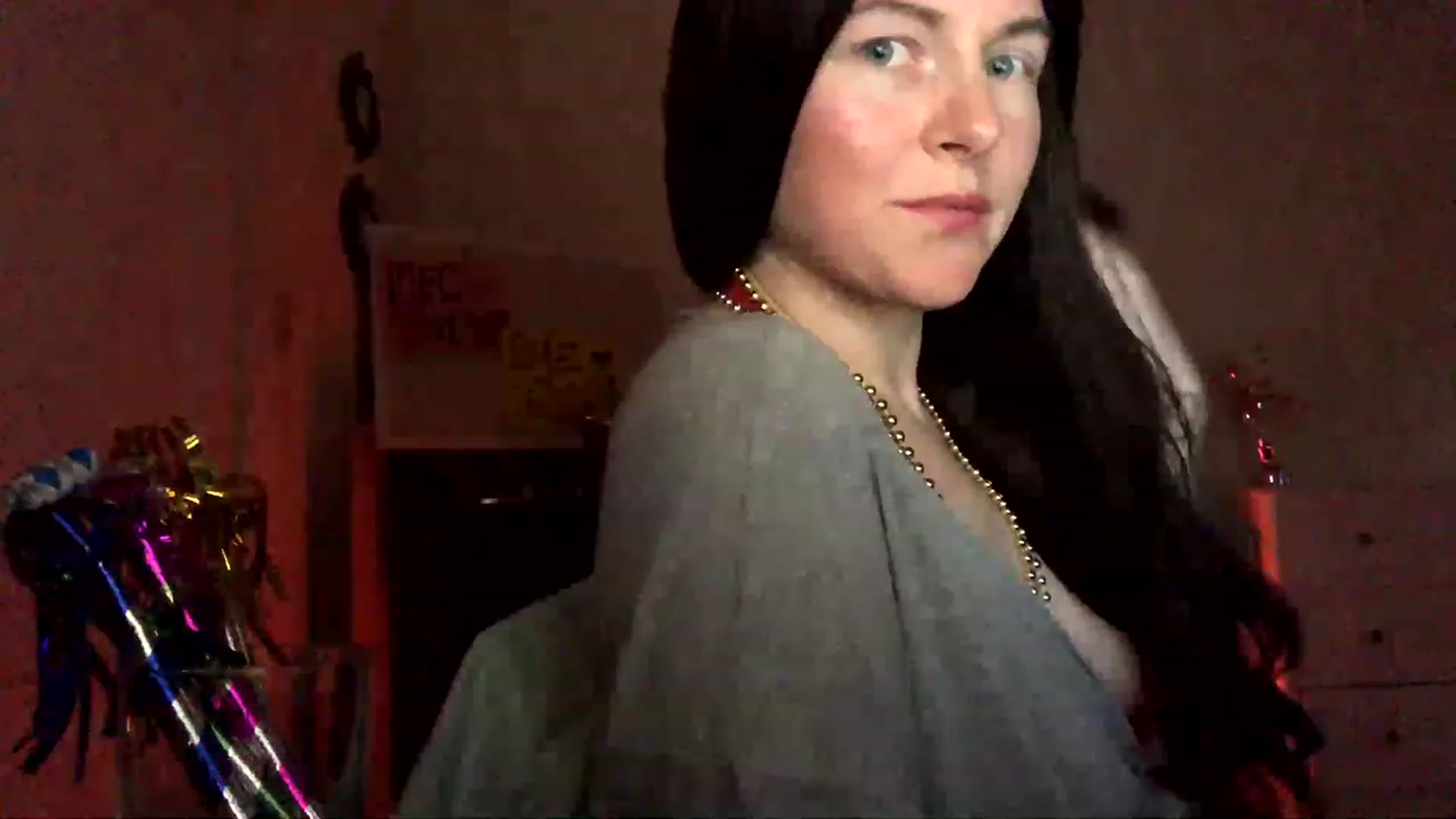 Gallery image thumbnail from IvoryGrey's myfreecams stream on, 12/31/2022, 22:13 image 9 of 20