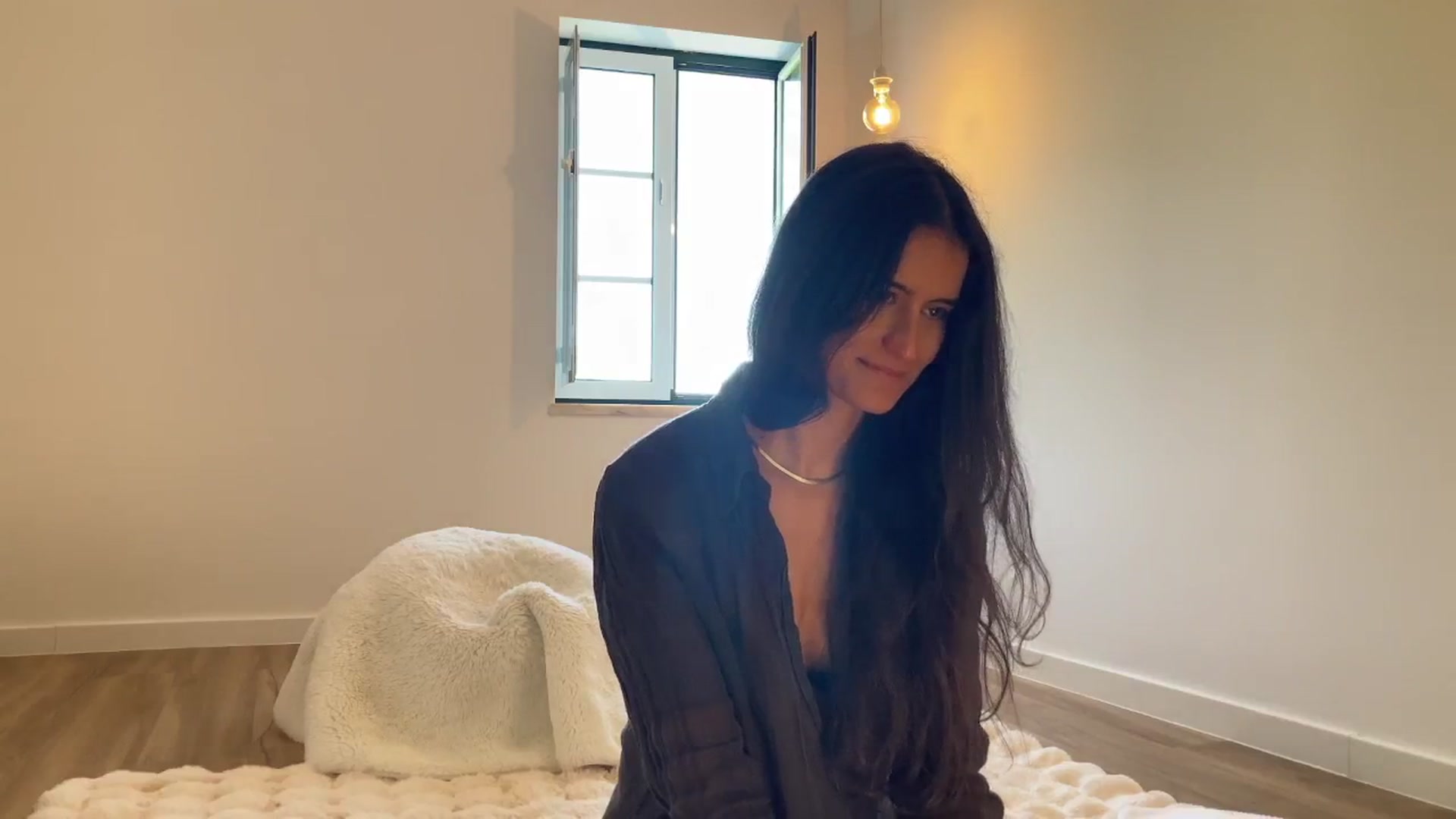 Gallery image thumbnail from Ivory_'s myfreecams stream on, 07/29/2025, 07:36 image 18 of 20