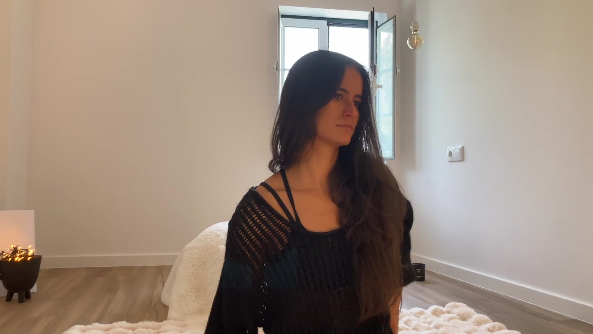 Gallery image thumbnail from Ivory_'s myfreecams stream on, 07/31/2025, 08:09 image 2 of 20