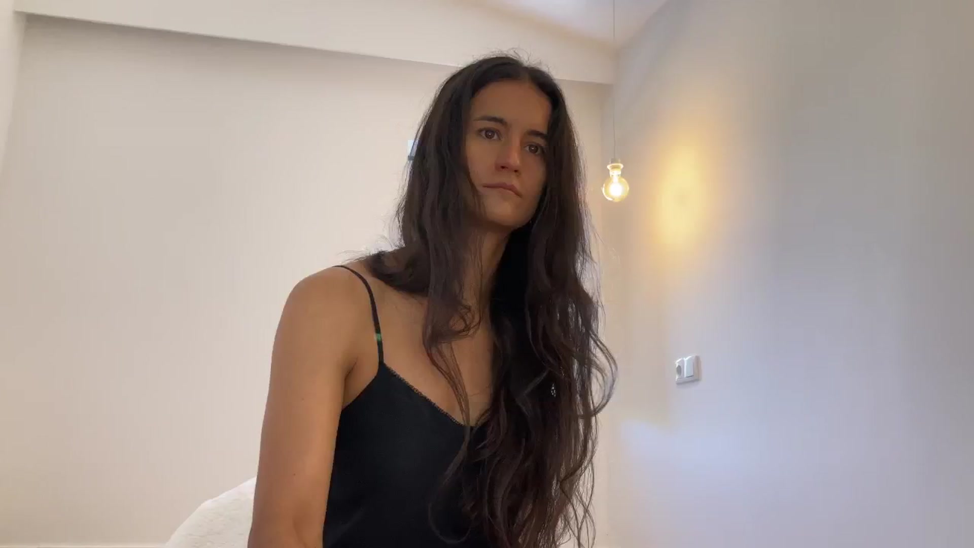 Gallery image thumbnail from Ivory_'s myfreecams stream on, 08/03/2025, 08:12 image 4 of 20