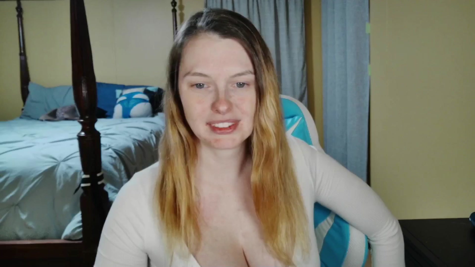 Gallery image thumbnail from Ivorysunday's myfreecams stream on, 02/19/2026, 24:45 image 17 of 20