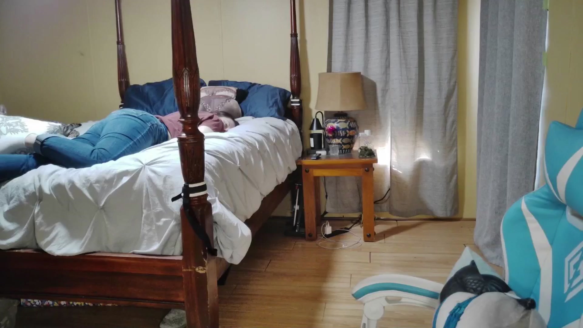 Gallery image thumbnail from Ivorysunday's myfreecams stream on, 02/19/2026, 18:51 image 10 of 20