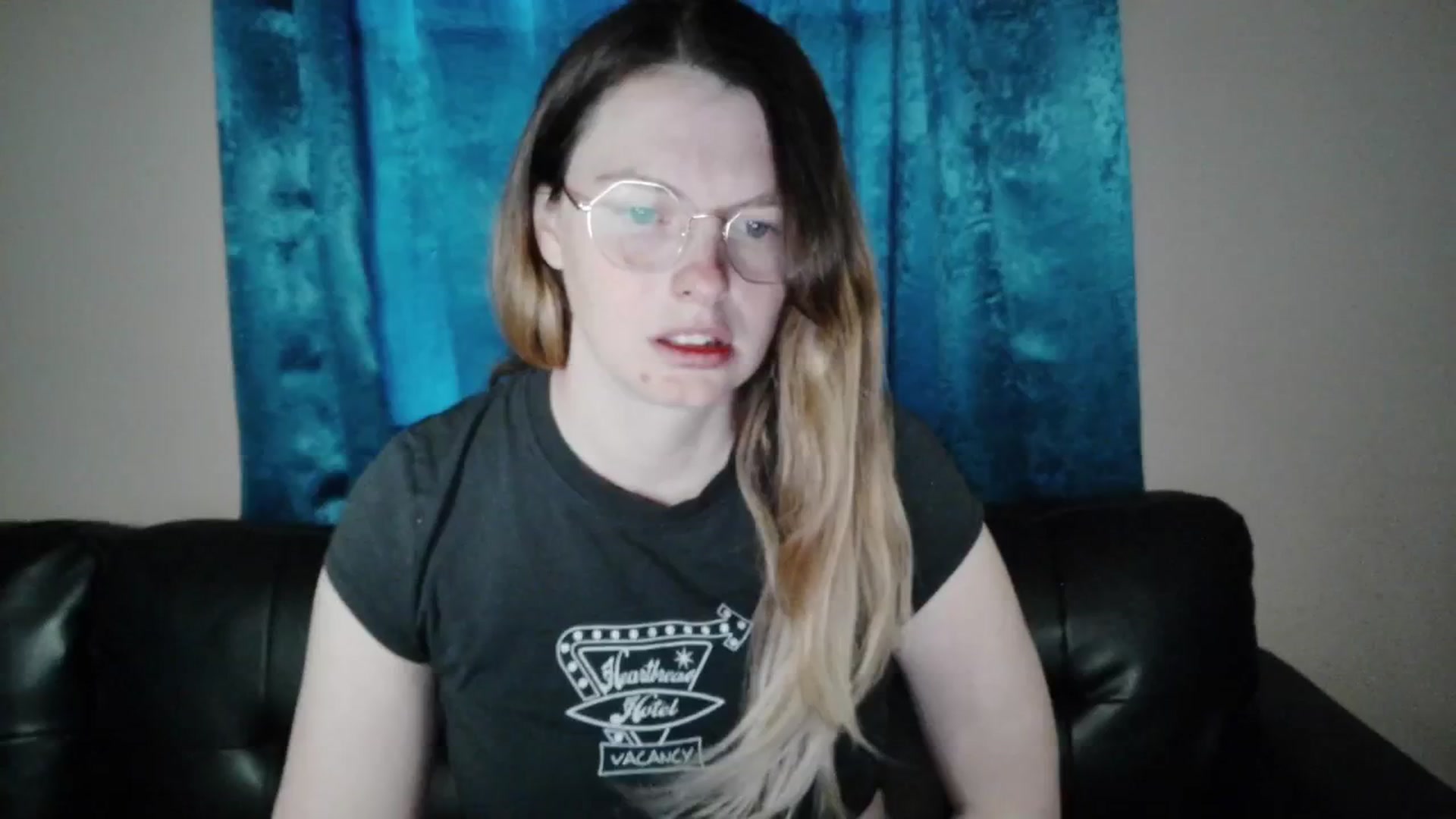 Gallery image thumbnail from Ivorysunday's myfreecams stream on, 04/07/2026, 13:42 image 4 of 20