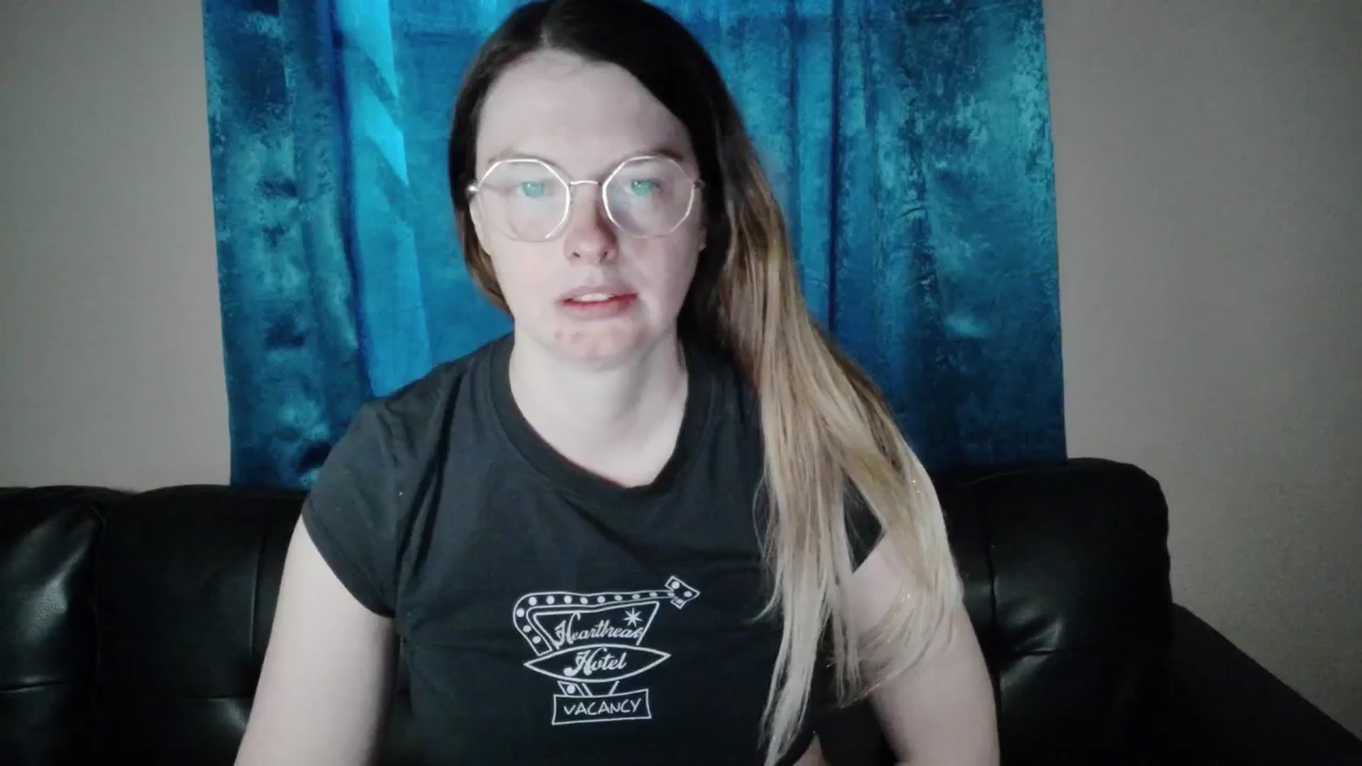 Gallery image thumbnail from Ivorysunday's myfreecams stream on, 04/07/2026, 13:42 image 6 of 20