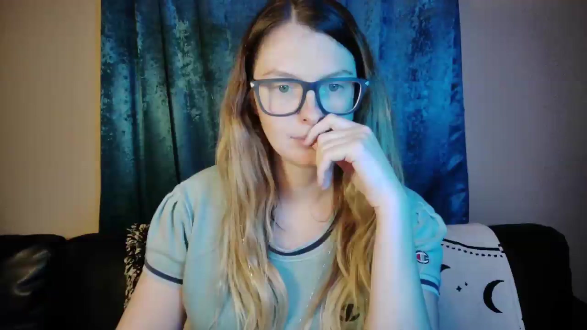 Gallery image thumbnail from Ivorysunday's myfreecams stream on, 05/13/2026, 17:50 image 1 of 20