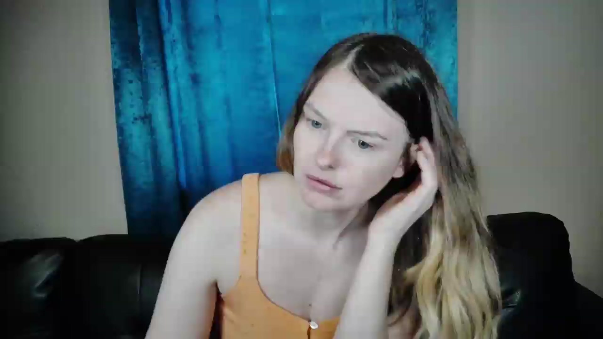 Gallery image thumbnail from Ivorysunday's myfreecams stream on, 05/19/2026, 19:37 image 4 of 20