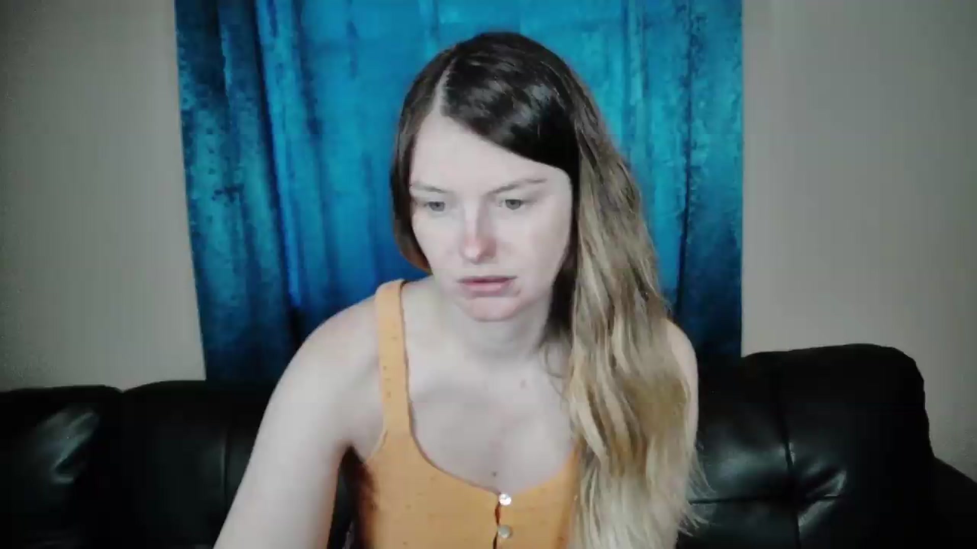Gallery image thumbnail from Ivorysunday's myfreecams stream on, 05/19/2026, 19:37 image 2 of 20