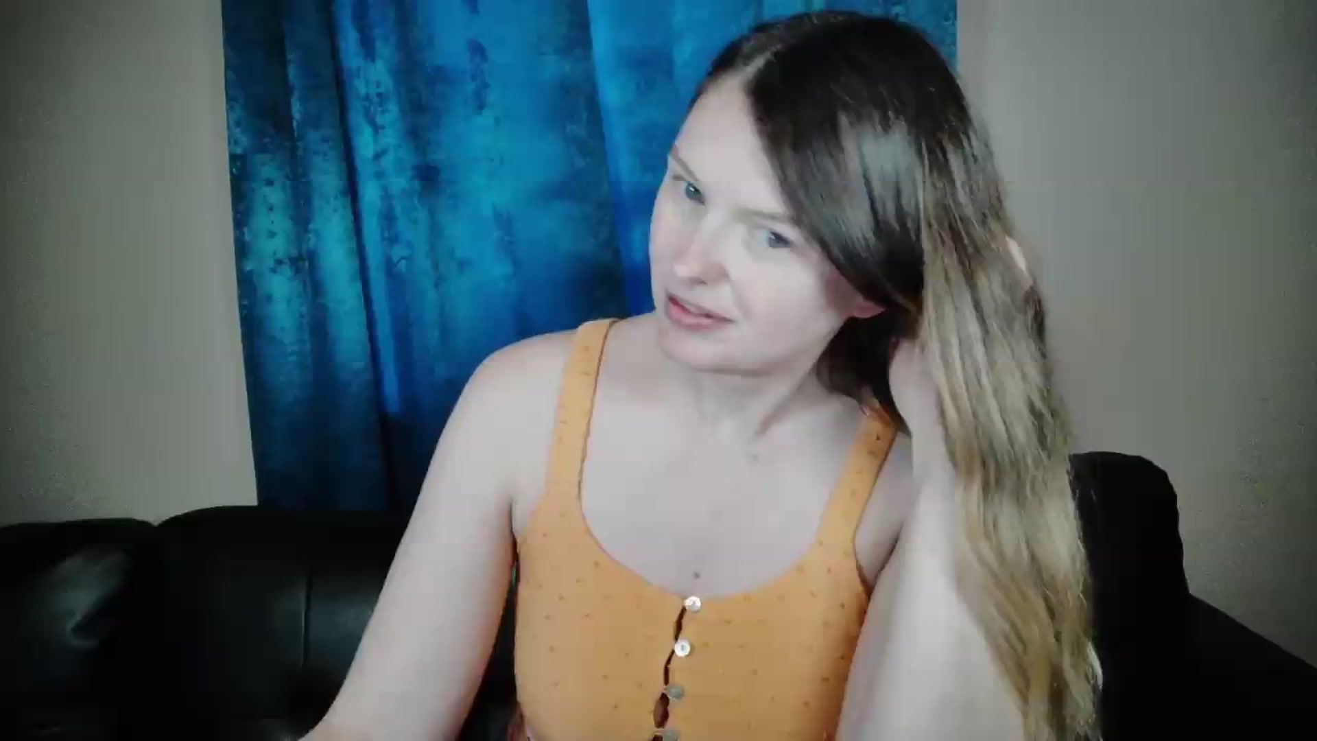 Gallery image thumbnail from Ivorysunday's myfreecams stream on, 05/19/2026, 21:11 image 13 of 20