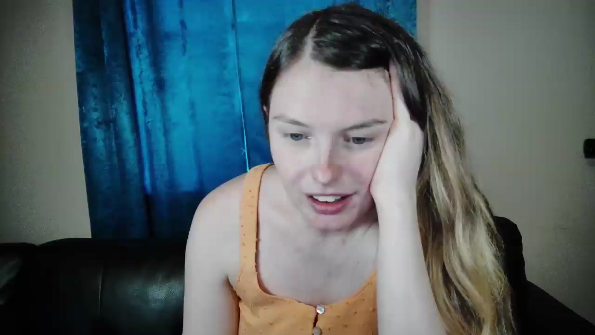 Gallery image thumbnail from Ivorysunday's myfreecams stream on, 05/19/2026, 21:11 image 4 of 20