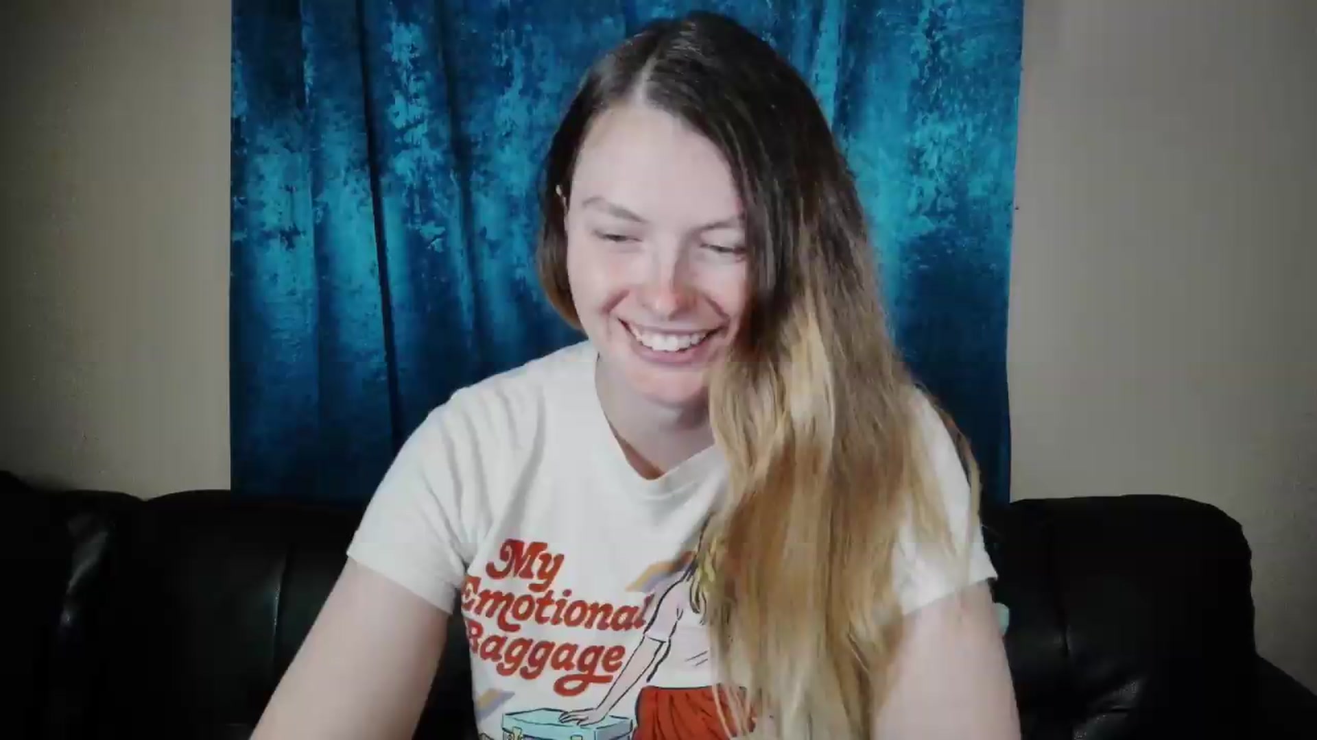 Gallery image thumbnail from Ivorysunday's myfreecams stream on, 05/22/2026, 16:37 image 3 of 20