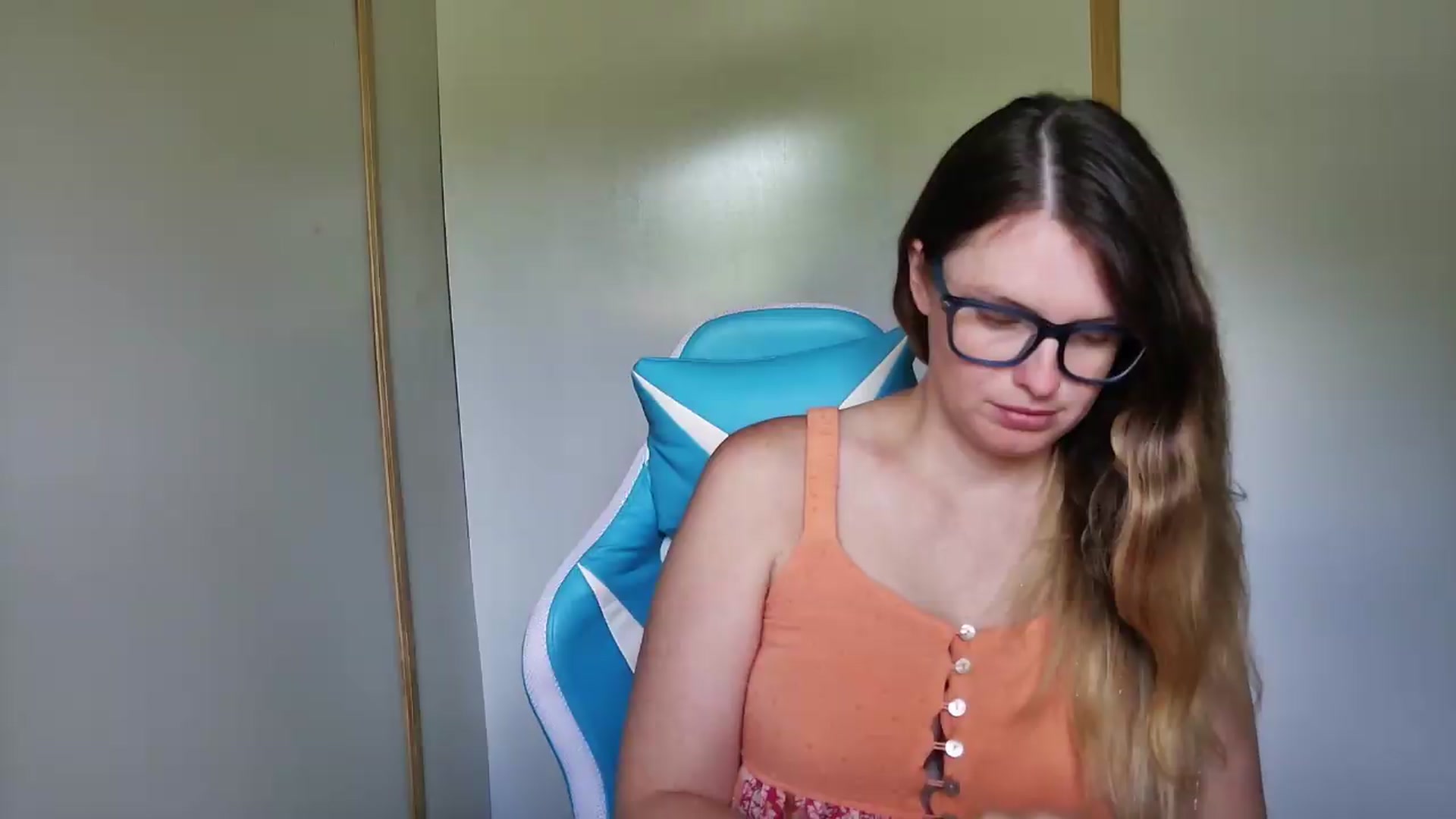 Gallery image thumbnail from Ivorysunday's myfreecams stream on, 06/19/2026, 16:22 image 15 of 20