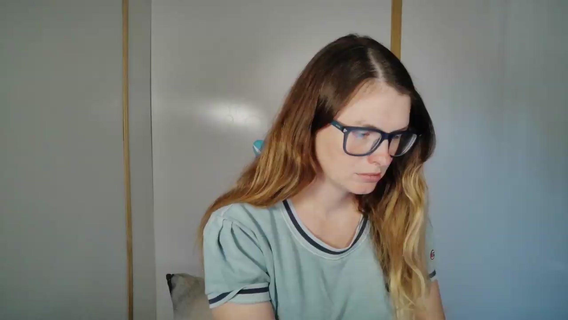 Gallery image thumbnail from Ivorysunday's myfreecams stream on, 06/20/2026, 18:03 image 8 of 20