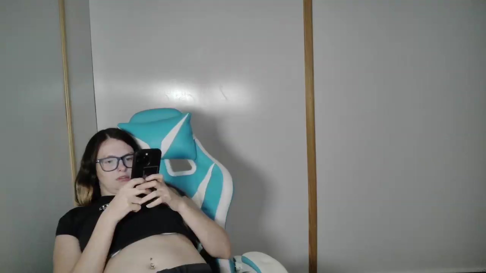Gallery image thumbnail from Ivorysunday's myfreecams stream on, 06/22/2026, 01:56 image 15 of 20